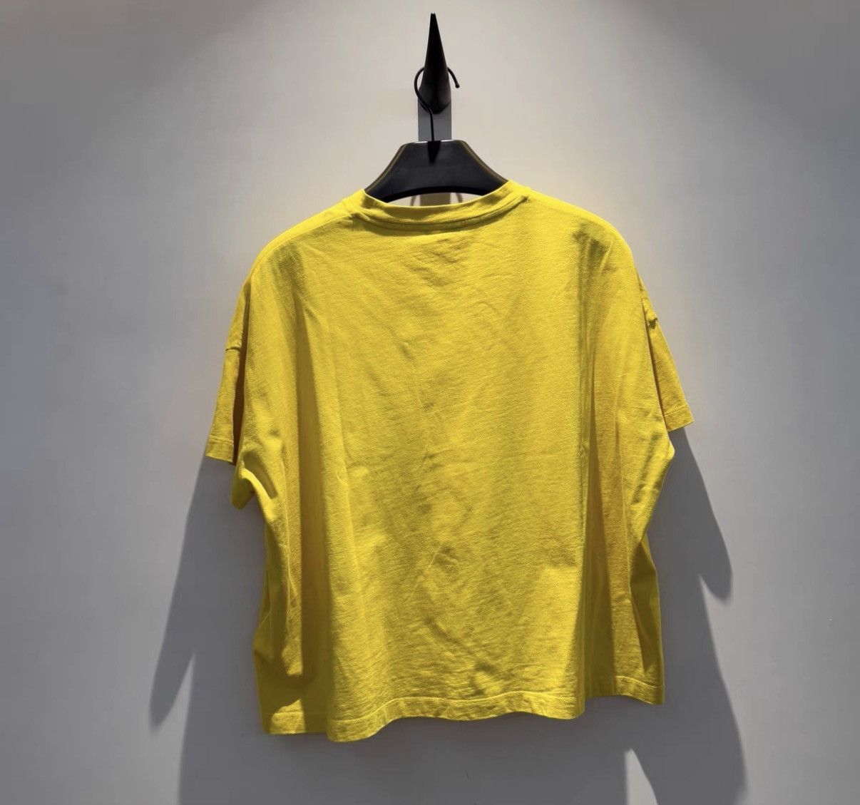 Moncler Moncler Classic Yellow Short Sleeve T-Shirt with Chest Logo Size US M / EU 48-50 / 2 - 4 Thumbnail