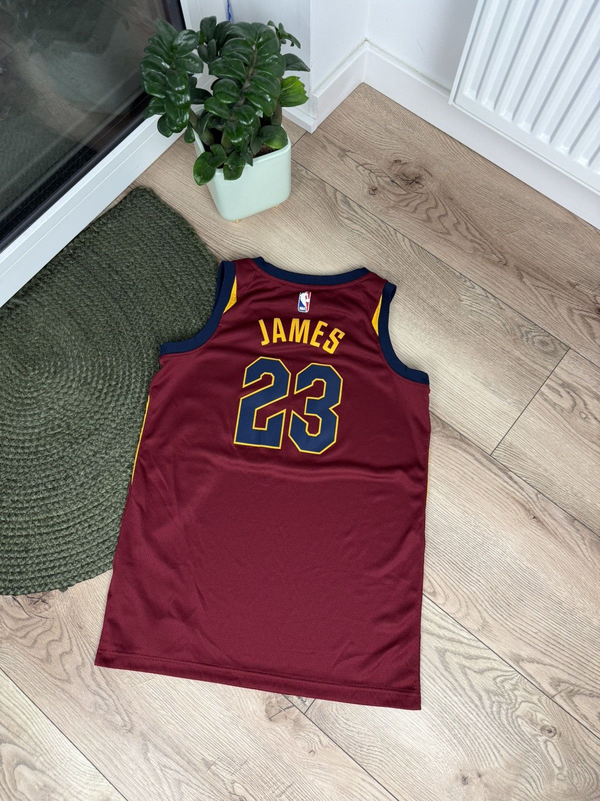 NBA Nike Cleveland Cavaliers Jersey #23 LeBron James Size US S / EU 44-46 / 1 - 7 Thumbnail