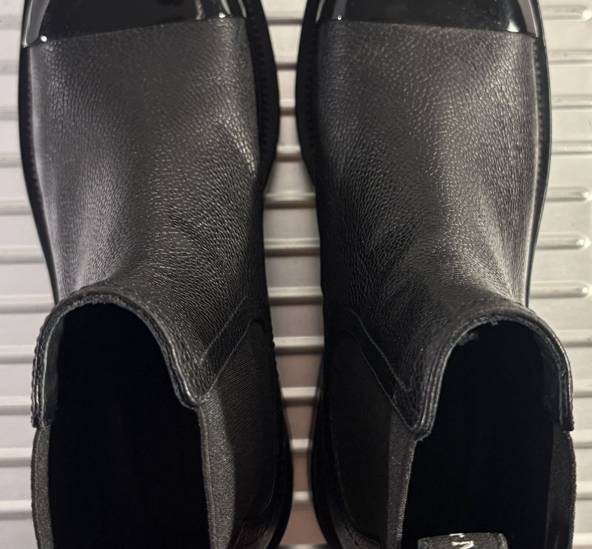 Alexander McQueen Alexander McQueen Grained Chelsea Boots Coated Leather Shell Size US 9 / EU 42 - 10 Thumbnail