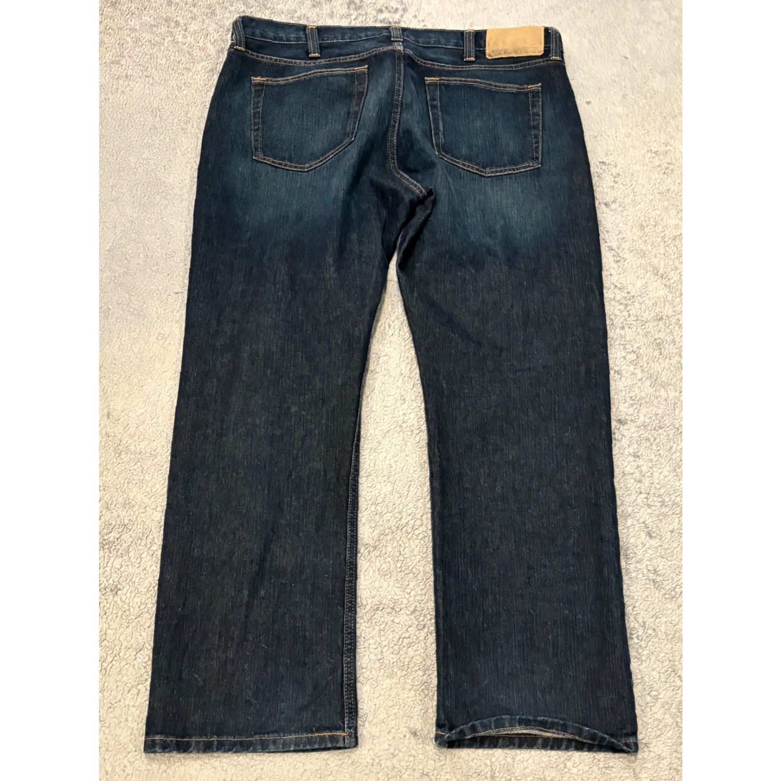 Eddie Bauer Eddie Bauer Jeans Mens 40x30 Blue Denim Relaxed Fit Straight Leg Dark Wash Jeans Mens 40x30 Blue Denim Relaxed Fit Straight Leg Dark Wash Size US 40 / EU 56 - 5 Thumbnail