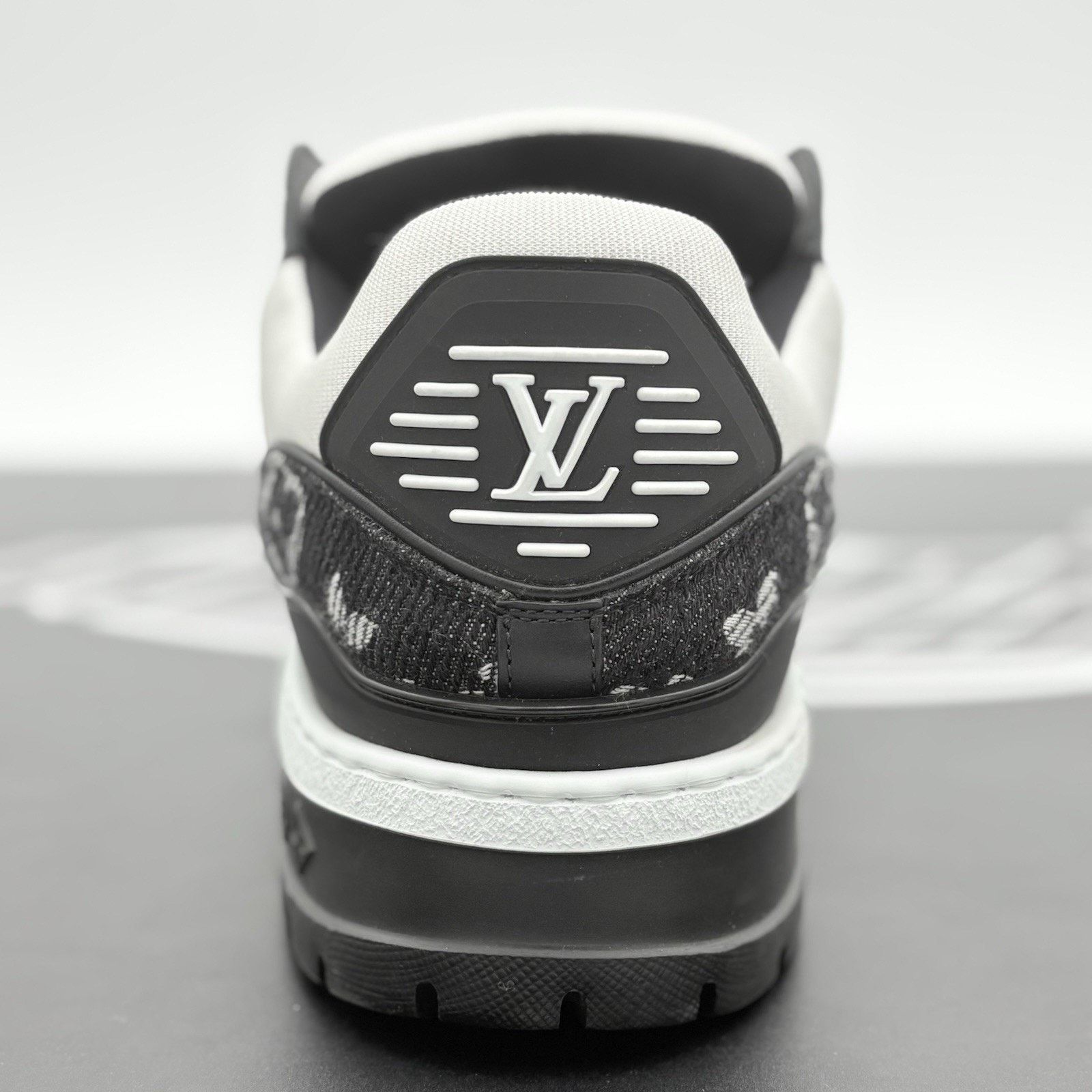 Louis Vuitton (11-11.5 US) Louis Vuitton Denim Maxi ' Black ' | WORN ONCE! Size US 11 / EU 44 - 9 Thumbnail
