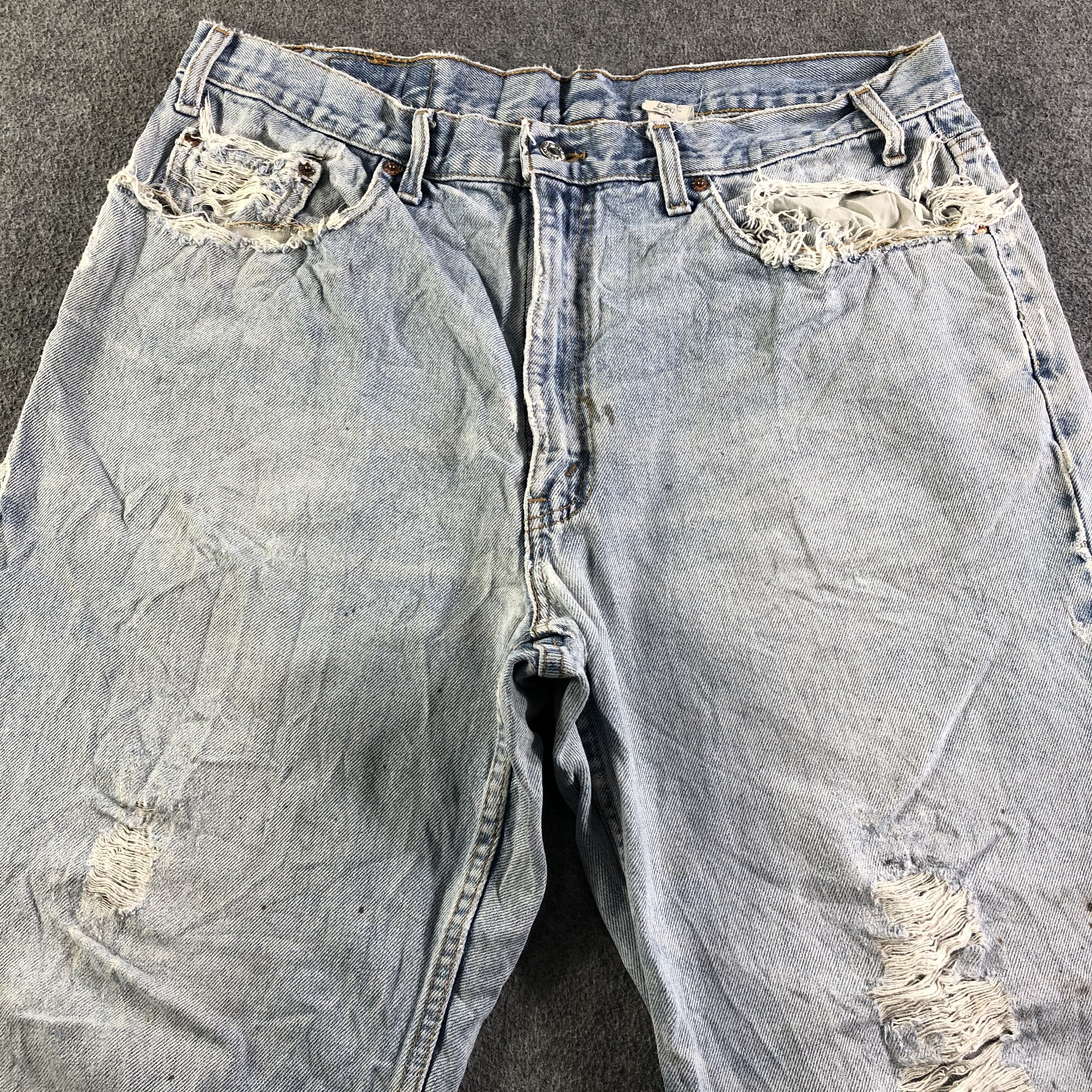 Levi's Vintage 90s Light Wash Levis 550 Jeans-J4193 Size US 37 - 3 Thumbnail
