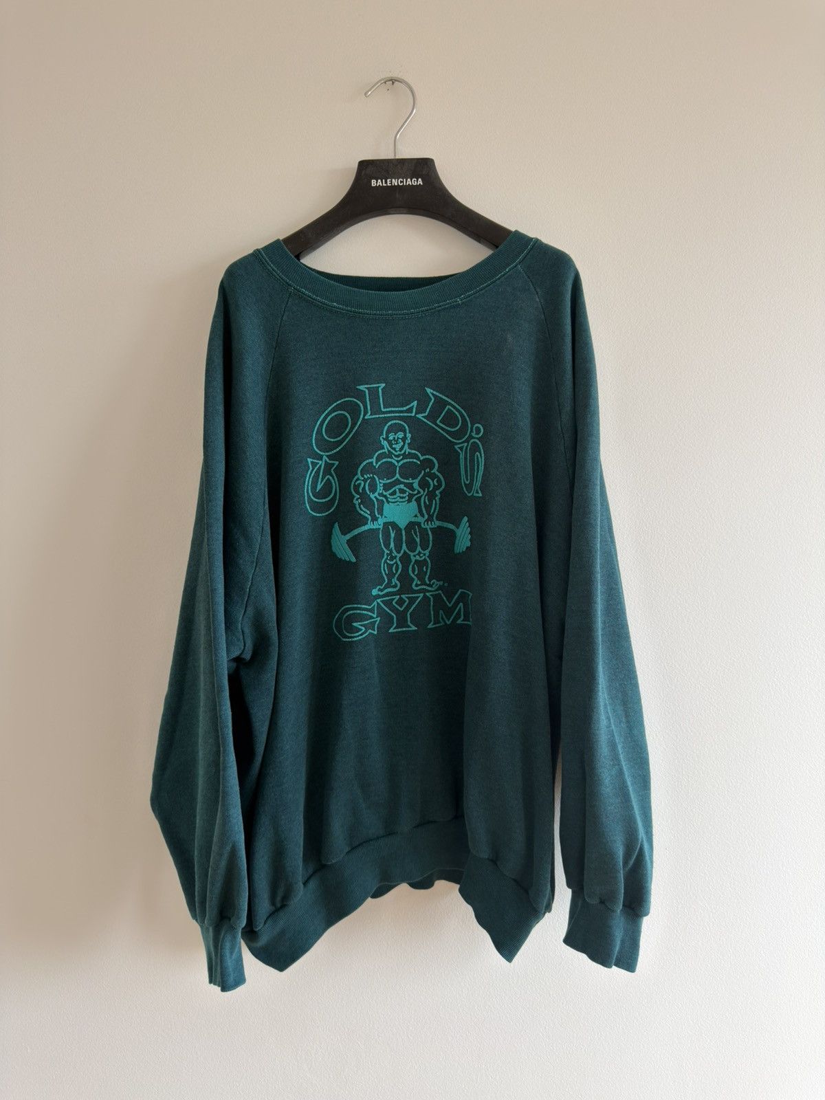 Vintage *RARE* GOLD’S GYM 80s BODYBUILDING SWEATER BOXY Size US XL / EU 56 / 4 - 1 Thumbnail