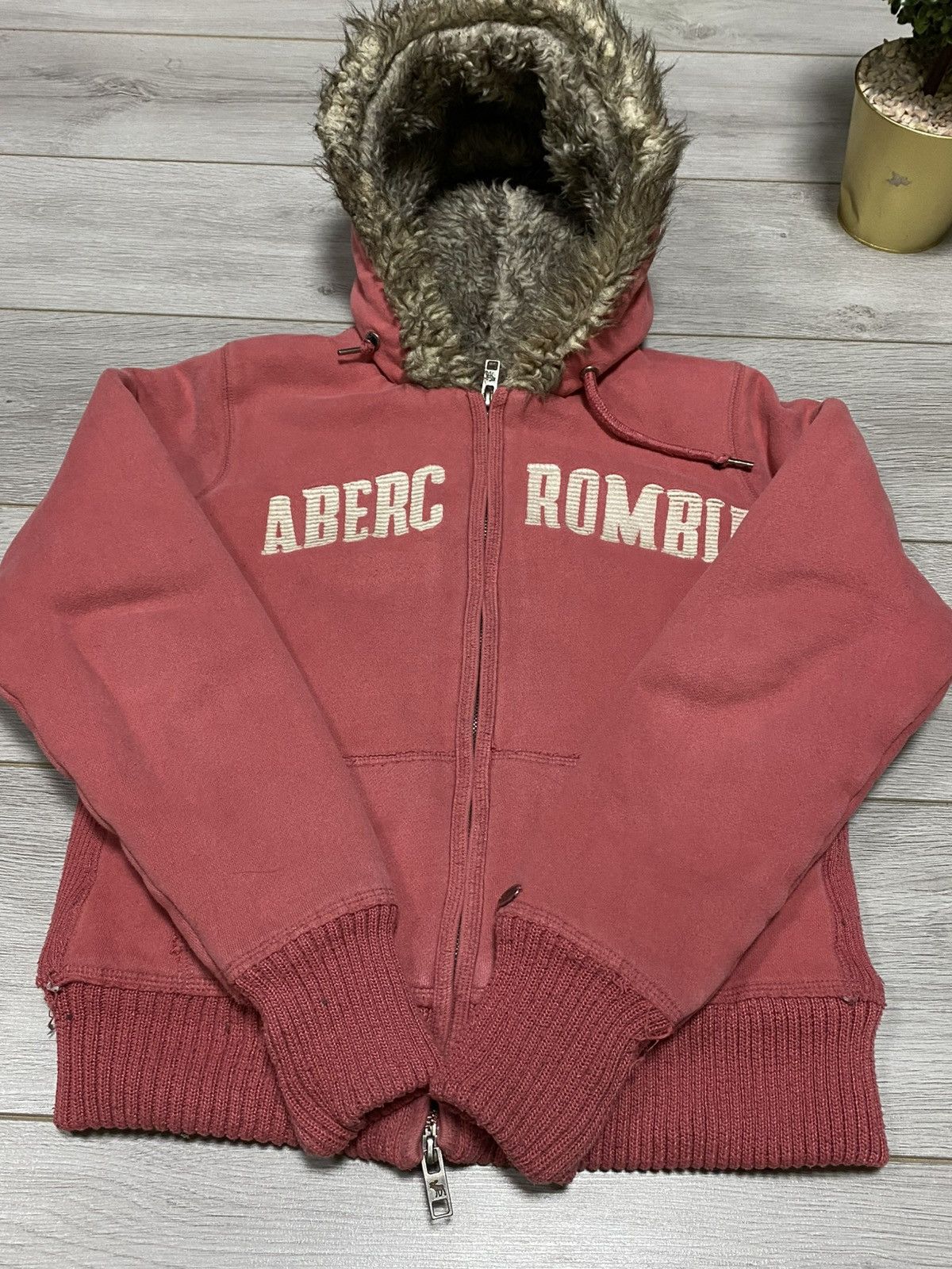 Abercrombie & Fitch Abercrombie & Fitch fur zip hoodie spell out big logo Size L / US 10 / IT 46 - 7 Thumbnail
