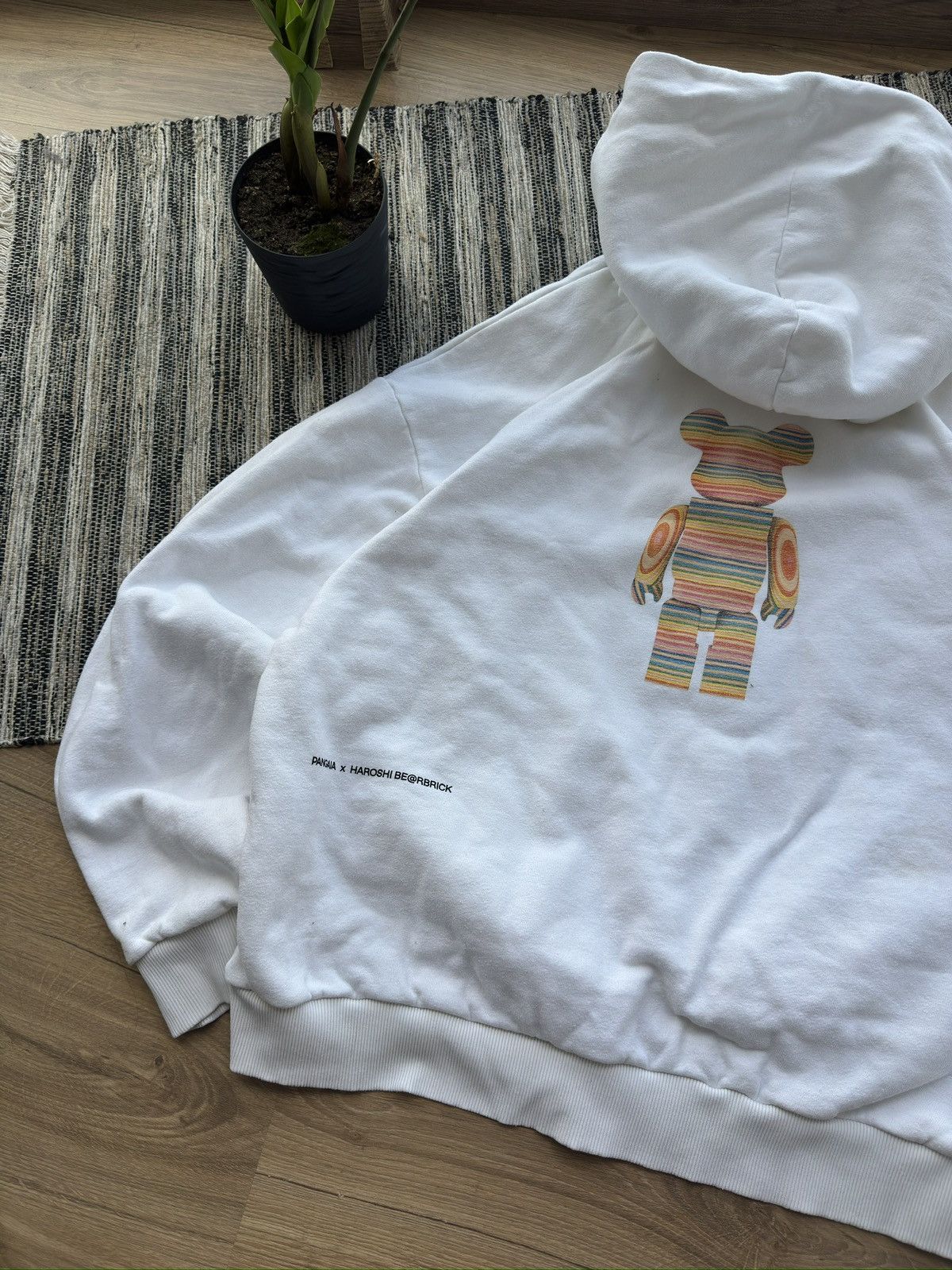 Pangaia Pangaia Haroshi Be@rbrick Big Logo RARE oversized Hoodie Size US XXL / EU 58 / 5 - 4 Thumbnail