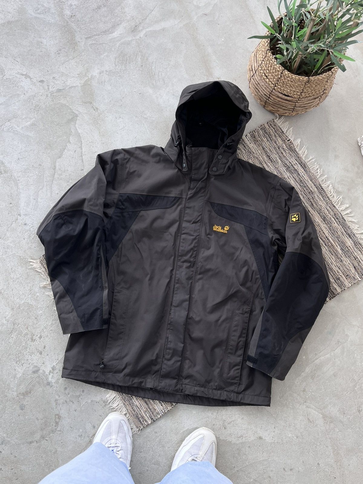 Jack Wolfskin Vintage Jack Wolfskin Outdoor Jacket Waterproof Hiking Y2K Size US XXL / EU 58 / 5 - 1 Thumbnail