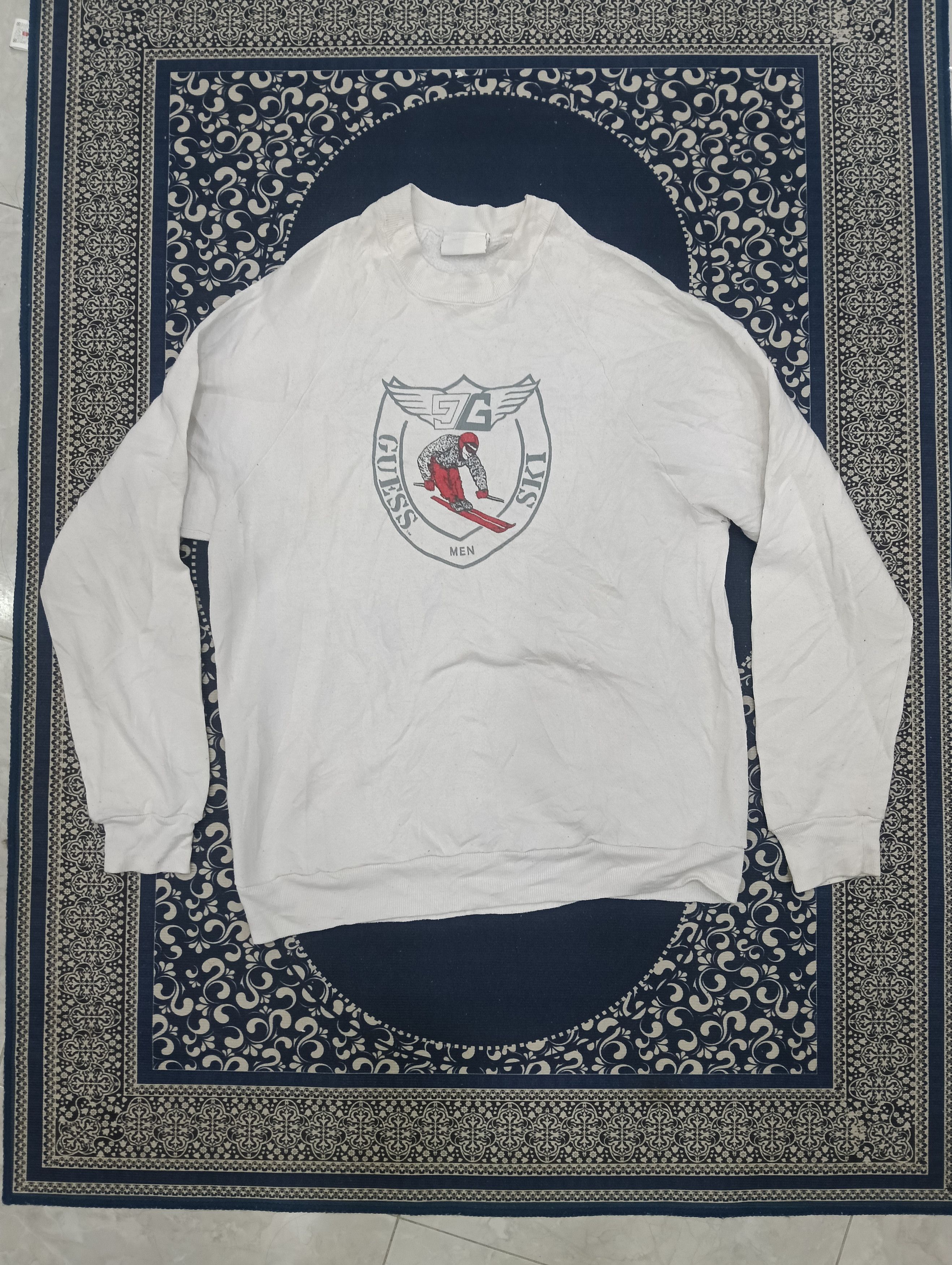 Guess Vintage Guess Sweatshirt Crewneck Size US L / EU 52-54 / 3 - 2 Thumbnail