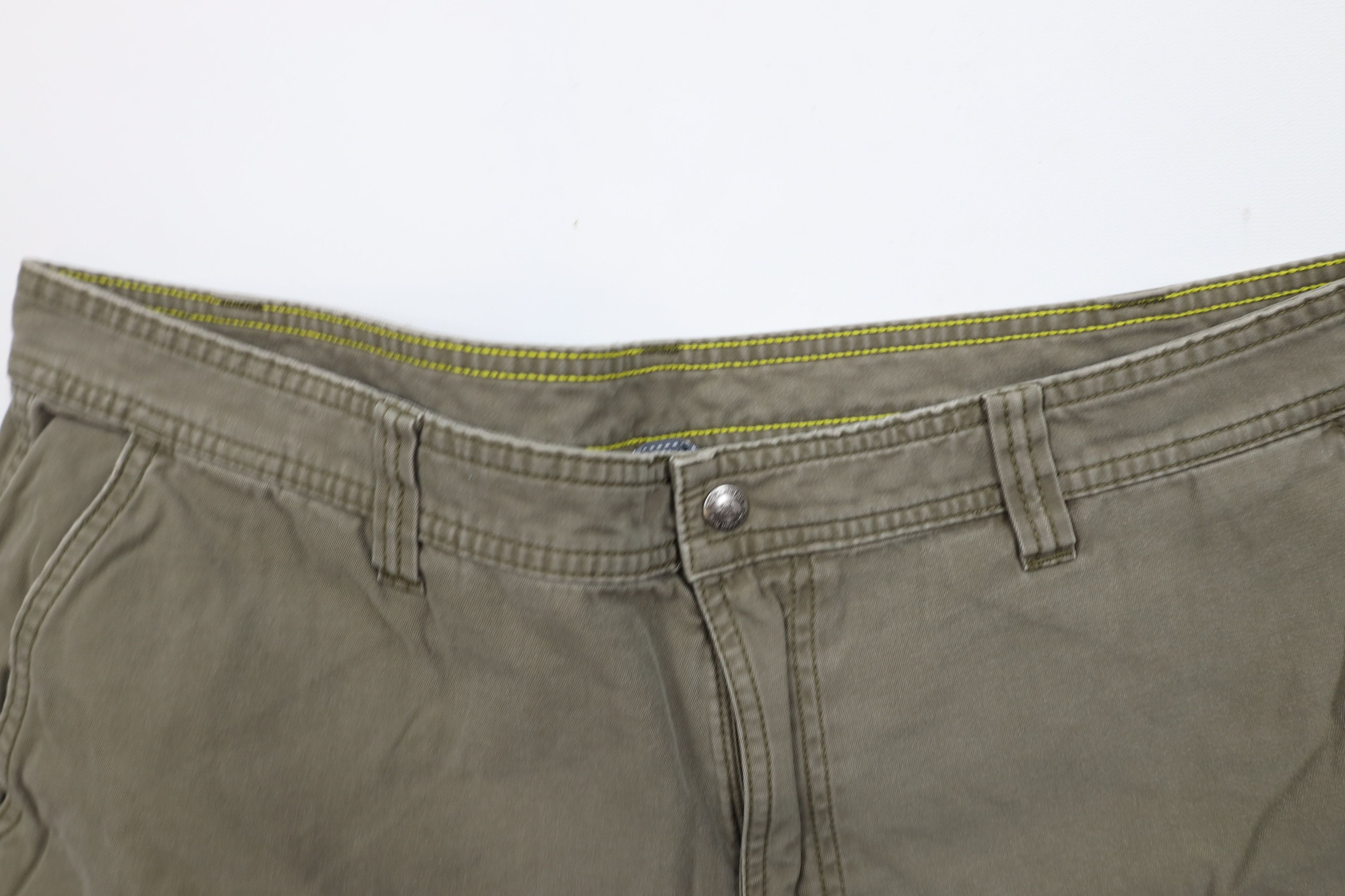 The North Face × Vintage Vintage The North Face Spell Baggy Fit Cargo Shorts Green Size US 38 / EU 54 - 7 Thumbnail