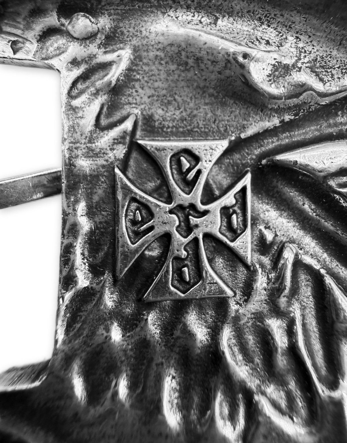 Enfants Riches Deprimes Enfants Riches Deprimes Eagle Buckle Studded While Leather Belt Size 36 - 6 Thumbnail