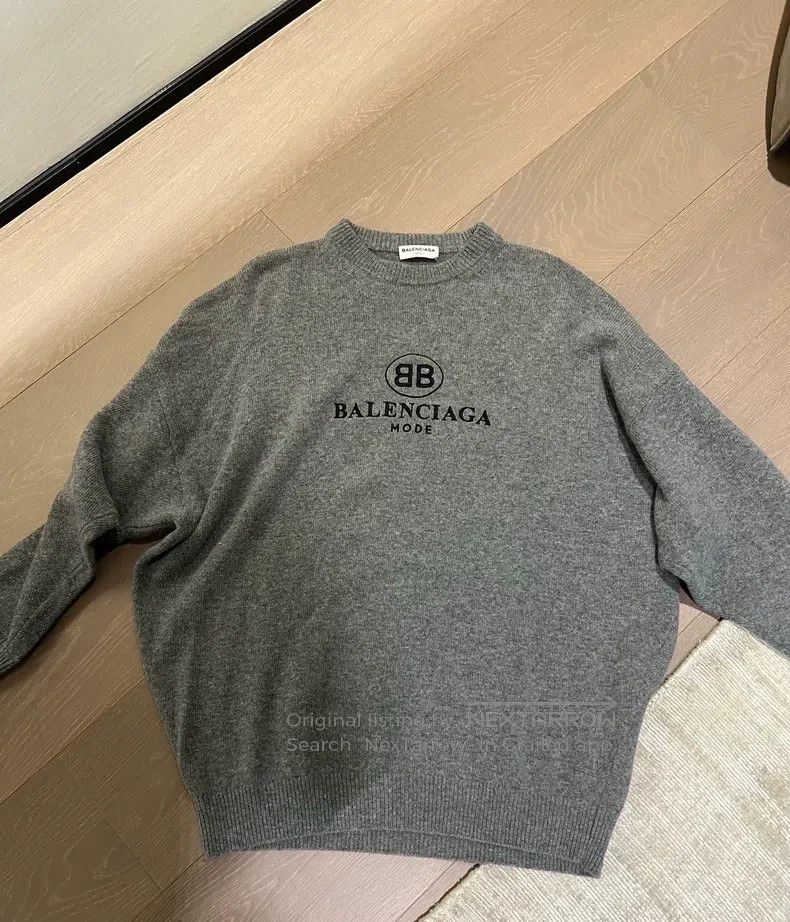 Balenciaga Balenciaga size 36 Grey sweater Size S / US 4 / IT 40 - 1 Thumbnail