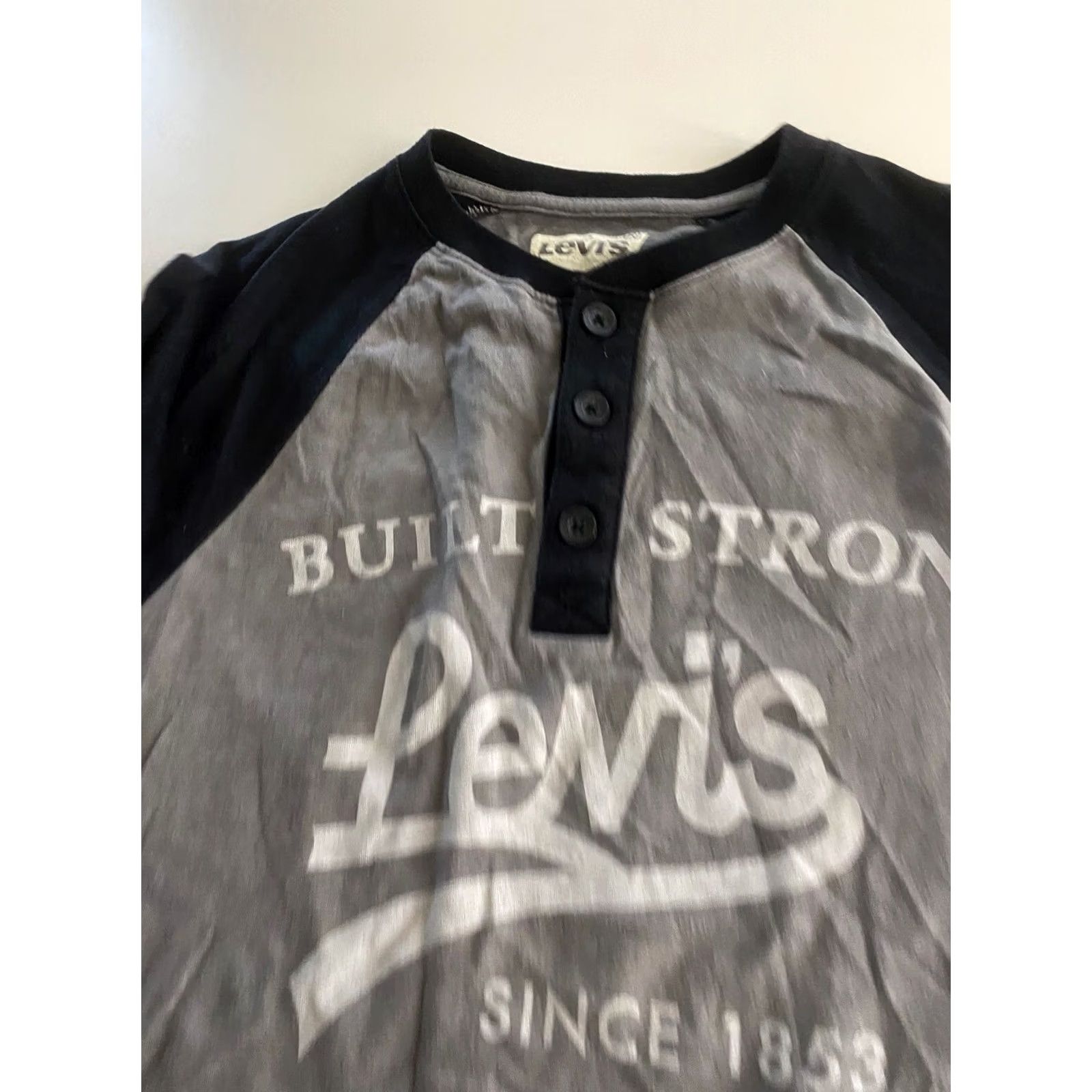 Vintage VINTAGE Levis Shirt Mid Sleeve Henley Button Logo Small S Mens XS? Size US S / EU 44-46 / 1 - 2 Thumbnail