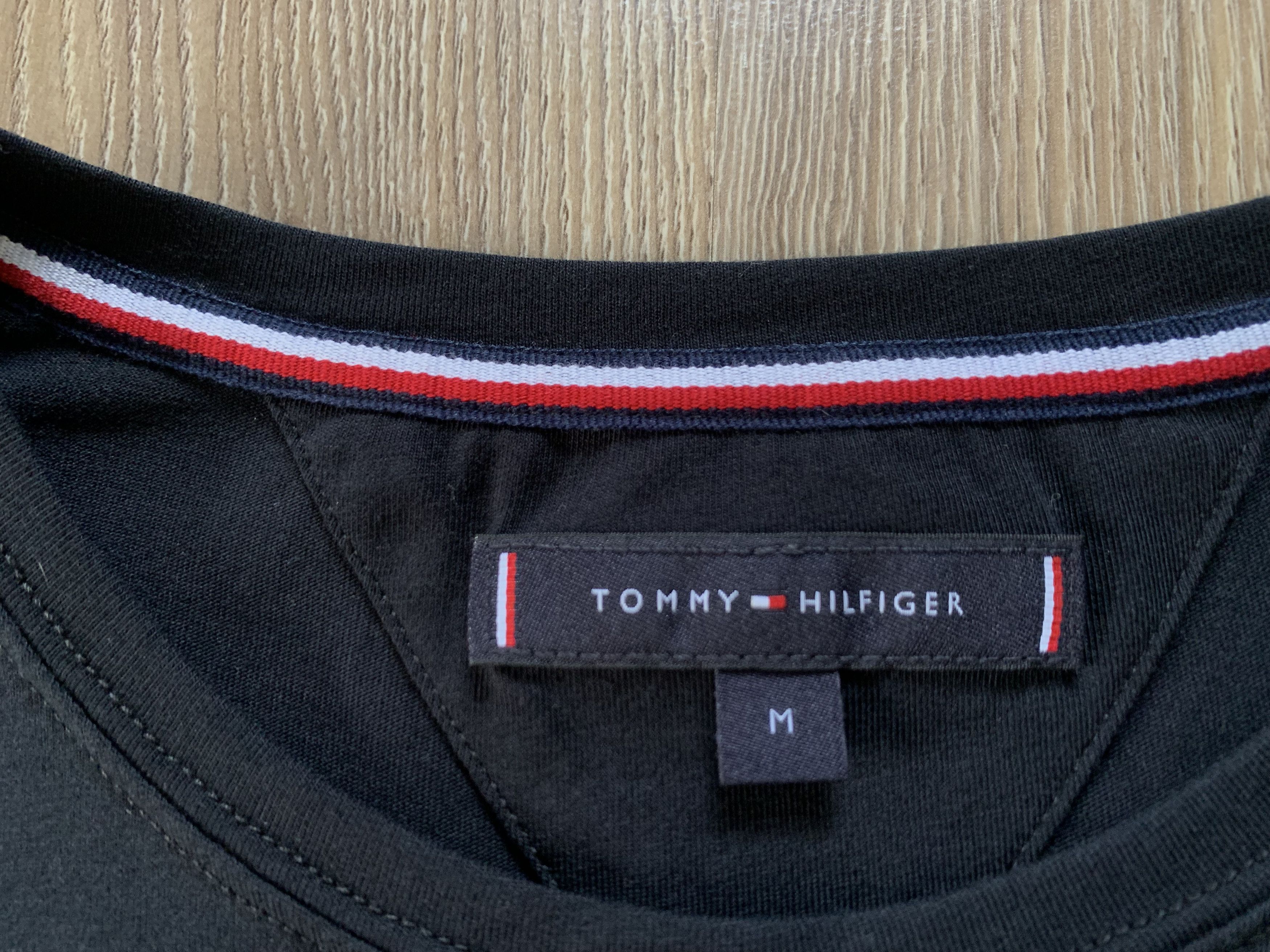 Tommy Hilfiger Tommy Hilfiger Black Basic Cotton T Shirt Size US M / EU 48-50 / 2 - 5 Thumbnail
