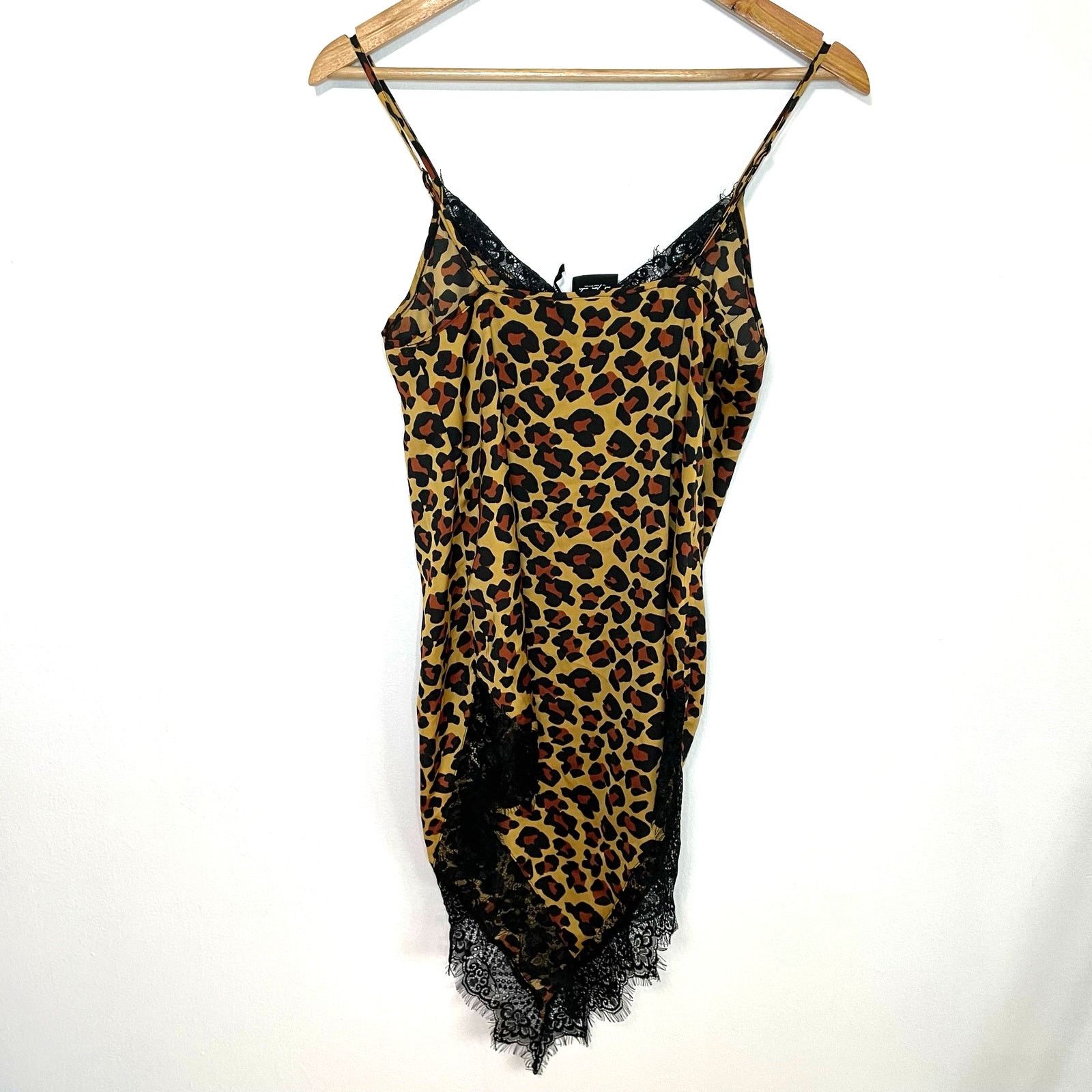 Urban Outfitters Out From Under Slip Dress XS Leopard Cheetah Satin Lace Size XS / US 0-2 / IT 36-38 - 4 Thumbnail