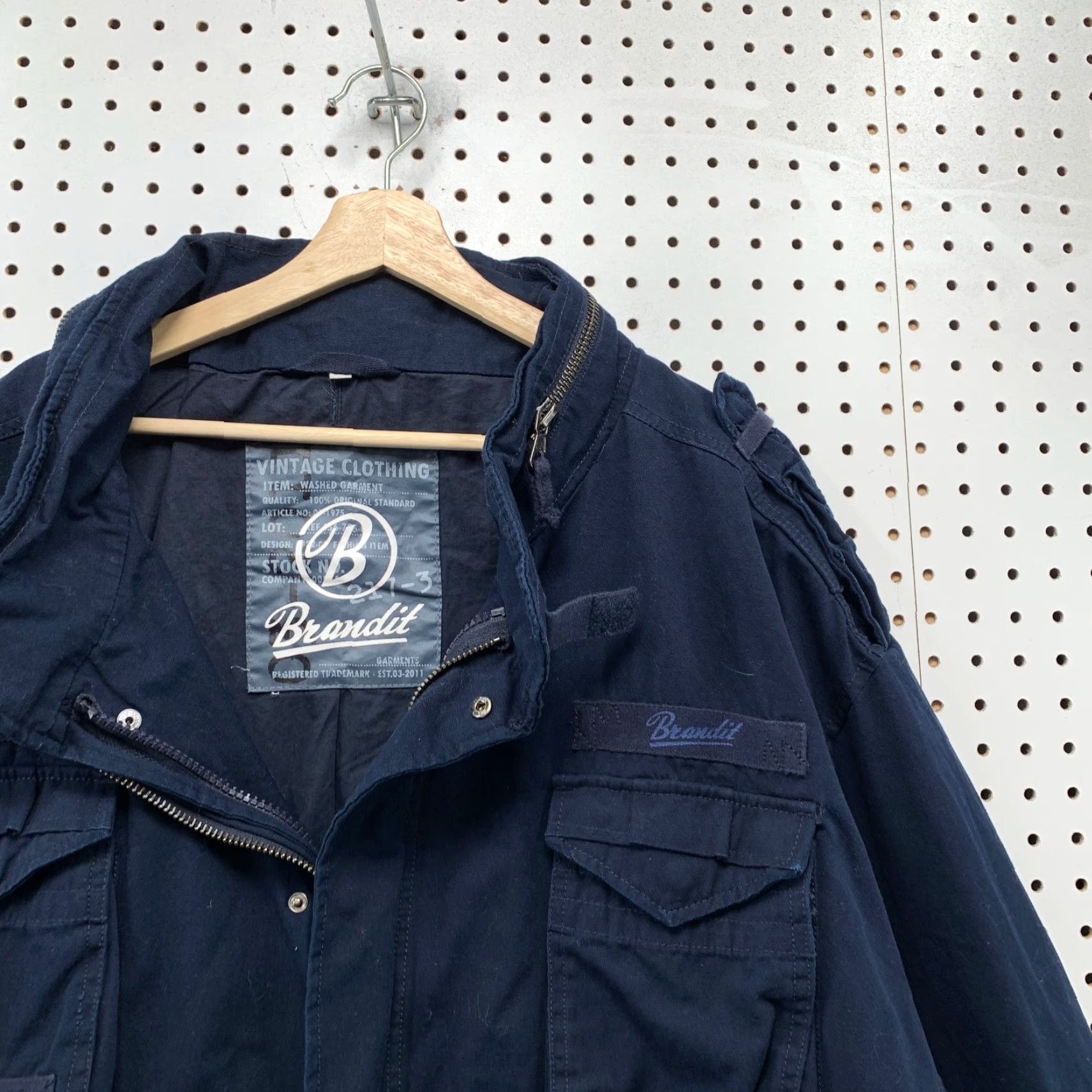 Vintage Brandit M65 Giant Military Jacket Mens 6XL Navy Blue Field Coat Heavyweight Jacket Mens 6XL Navy Blue Military Jacket Field Coat Heavyweight Size US XXL / EU 58 / 5 - 7 Thumbnail
