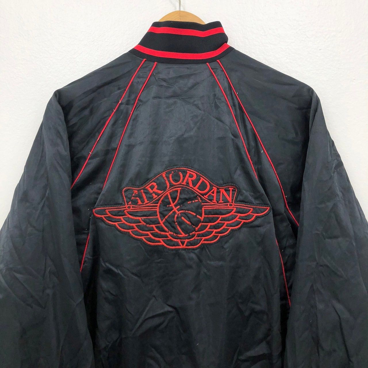 Image of Jordan Nike Vintage 80-1985's Nike Michael Jordan Air Jordan Jacket in Black, Men's (Size Small)