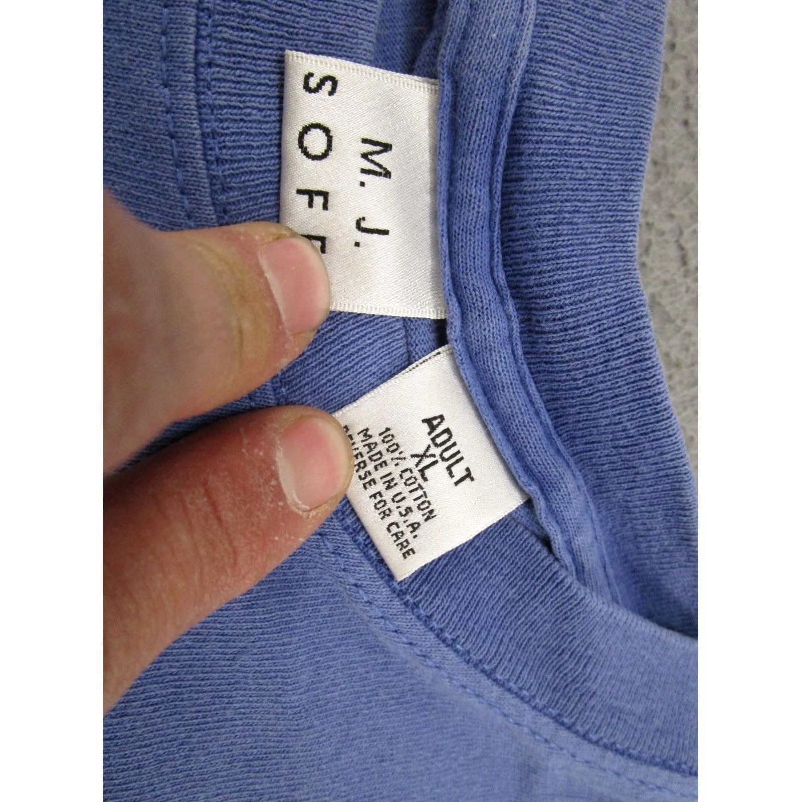 Soffe VINTAGE CNN Tee Shirt Soffe Men XL News Blue 90s TV Globe Logo Shirt Size US XL / EU 56 / 4 - 3 Thumbnail