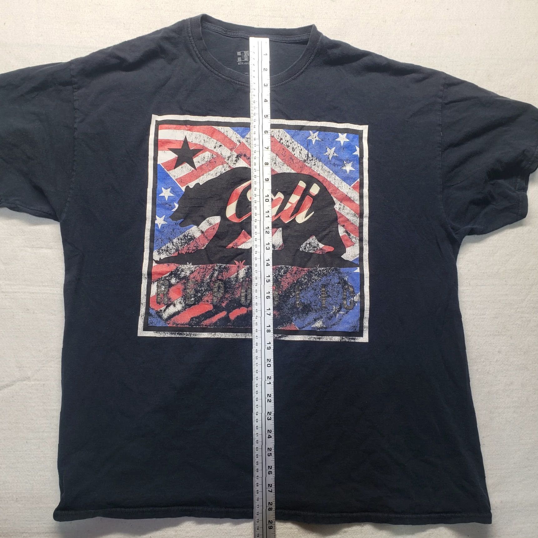 Vintage California Grizzly Bear Star Flag Cali Republic Pride T-shirt Adult Mens 2XL XXL Size US XXL / EU 58 / 5 - 6 Thumbnail