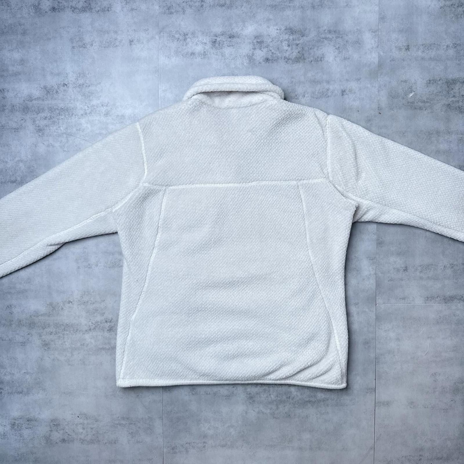 Patagonia Y2K Patagonia 00s Fleece White Jacket Size S / US 4 / IT 40 - 6 Thumbnail