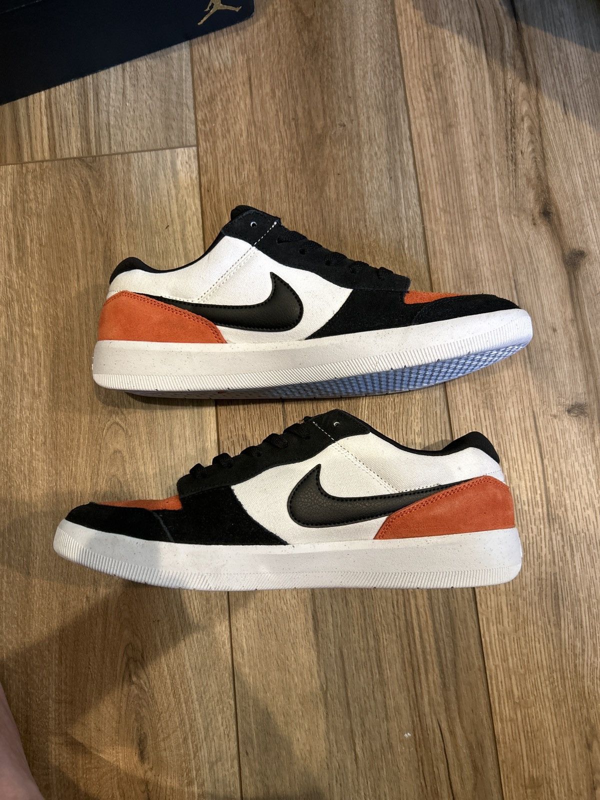 Nike Nike SB Force 58 White Cosmic Clay Black Size 11 Size US 11 / EU 44 - 2 Thumbnail