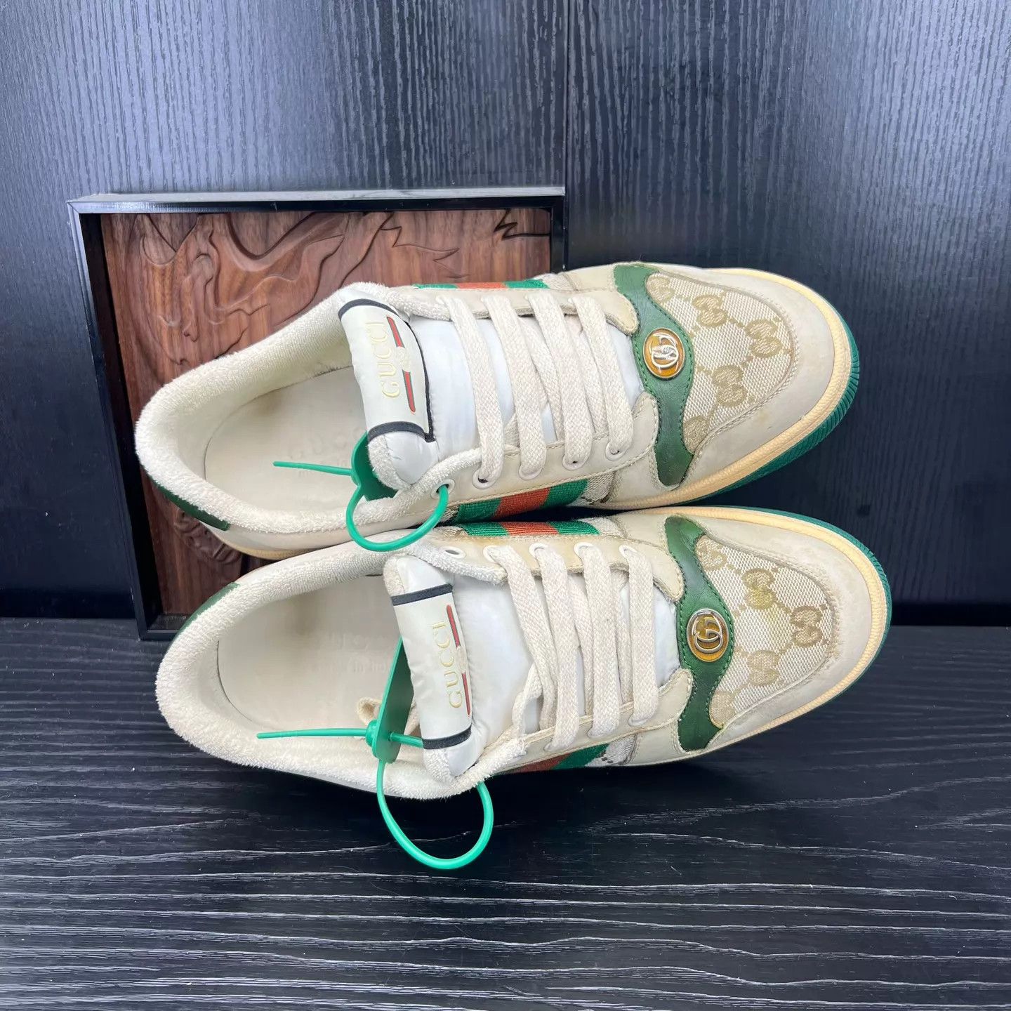 Gucci Gucci Distressed Sneakers Gray-Green Size 5.5/39.5 Size US 6.5 / EU 39-40 - 7 Thumbnail