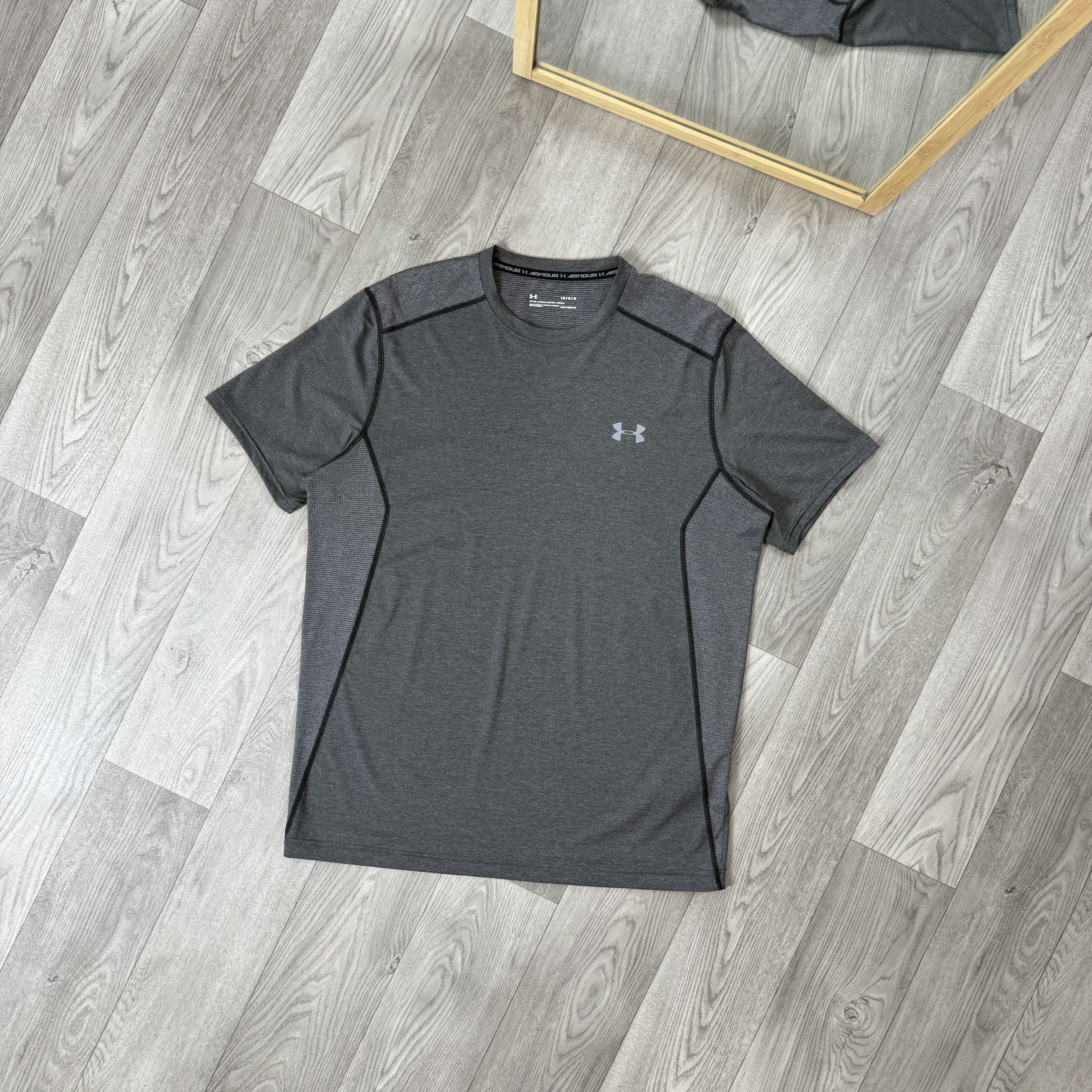 Under Armour Under Armour Heatgear Grey Tee Shirt L Size US L / EU 52-54 / 3 - 1 Thumbnail