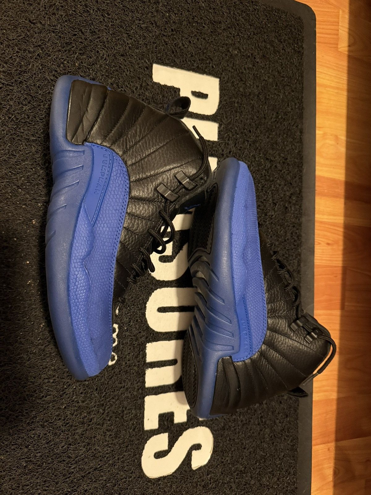 Jordan Brand AIR JORDAN RETRO 12 GAME ROYAL SZ 7.5 Size US 7.5 / EU 40-41 - 1 Thumbnail