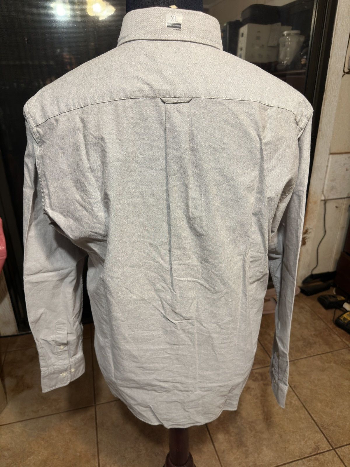 Uniqlo New Uniqlo Gray Shirt Slim Fit Men's XL Long Sleeves Size US XL / EU 56 / 4 - 2 Thumbnail