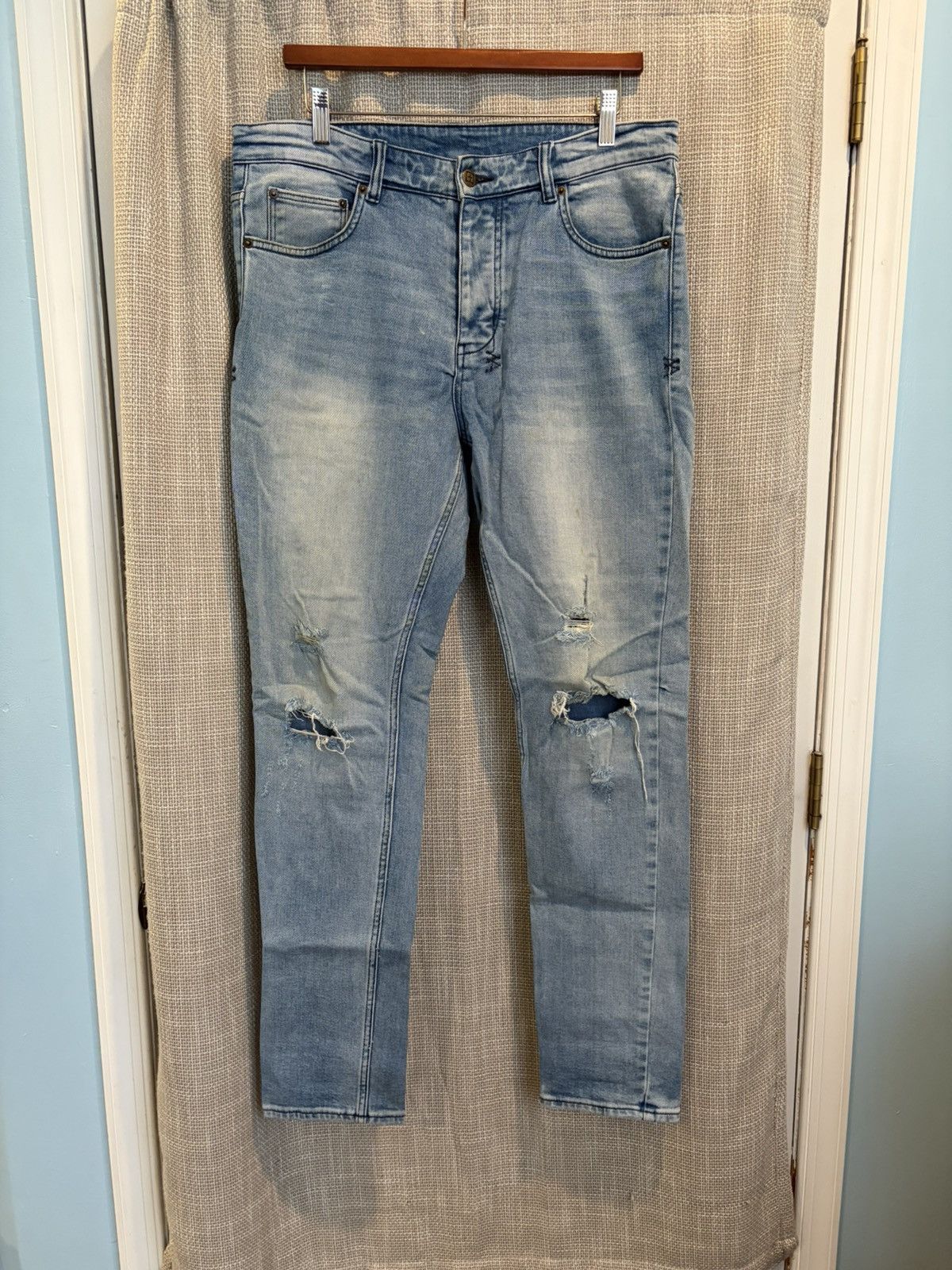 Ksubi Ksubi Chitch Philly Blue Lightwashed Distressed Crash Denim Size US 34 / EU 50 - 1 Thumbnail