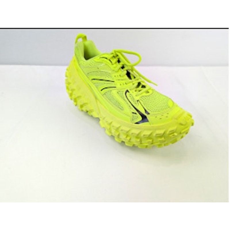 Balenciaga o1rshd1 Bouncer / Defender Sneaker in Fluo Yellow / Black Size US 11 / EU 44 - 3 Thumbnail