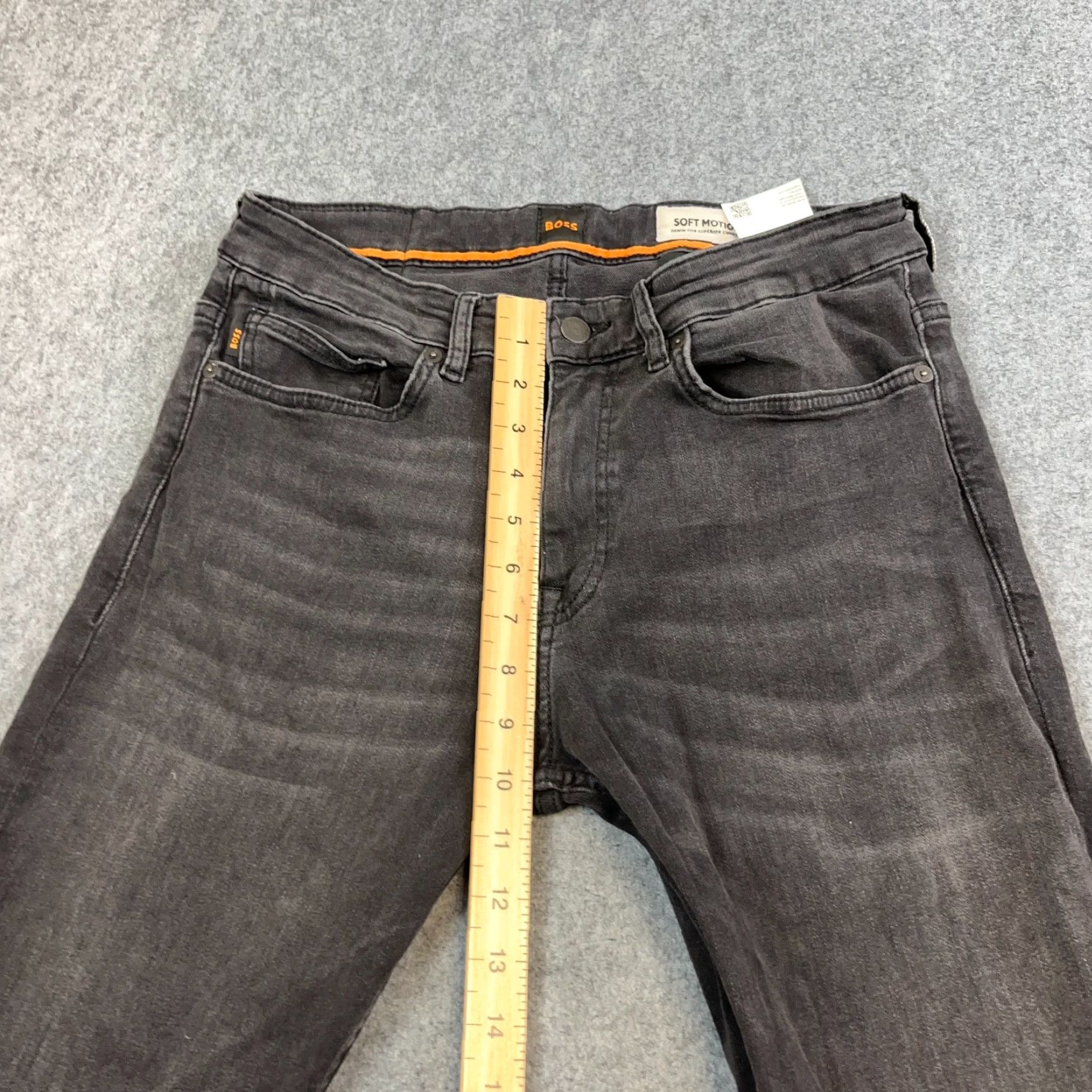 Hugo Boss HUGO BOSS Jeans Slim Skinny Delaware 32 Dark Grey Denim Warm Comfort Stretch 5-Pocket Mens Regular 32in Inside Leg 32in Grey Denim Size US 32 / EU 48 - 5 Thumbnail