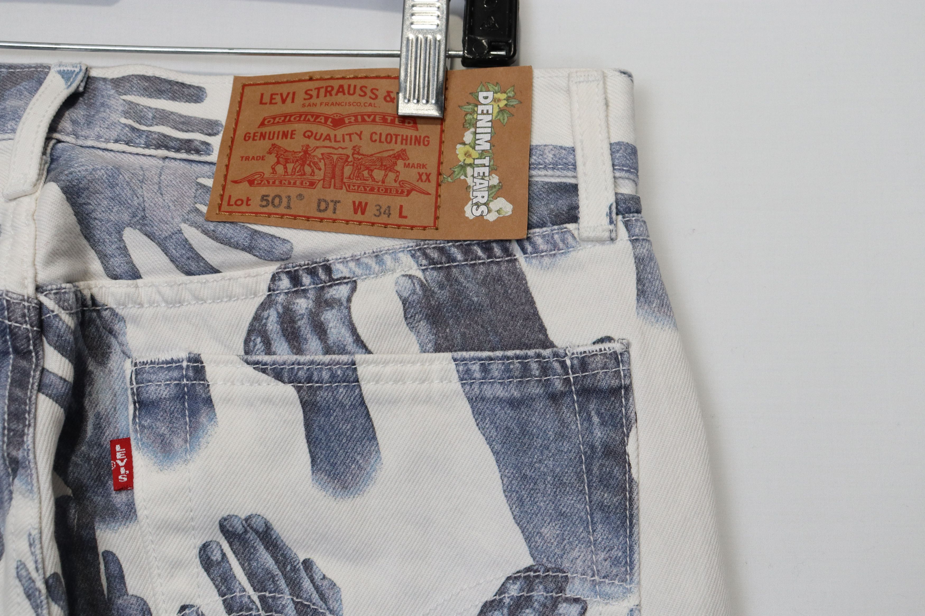 DENIM TEARS × Levi's o1rshd10124 “Indigo Hands” Denim Tears Jeans in White/Grey Size US 34 / EU 50 - 6 Thumbnail