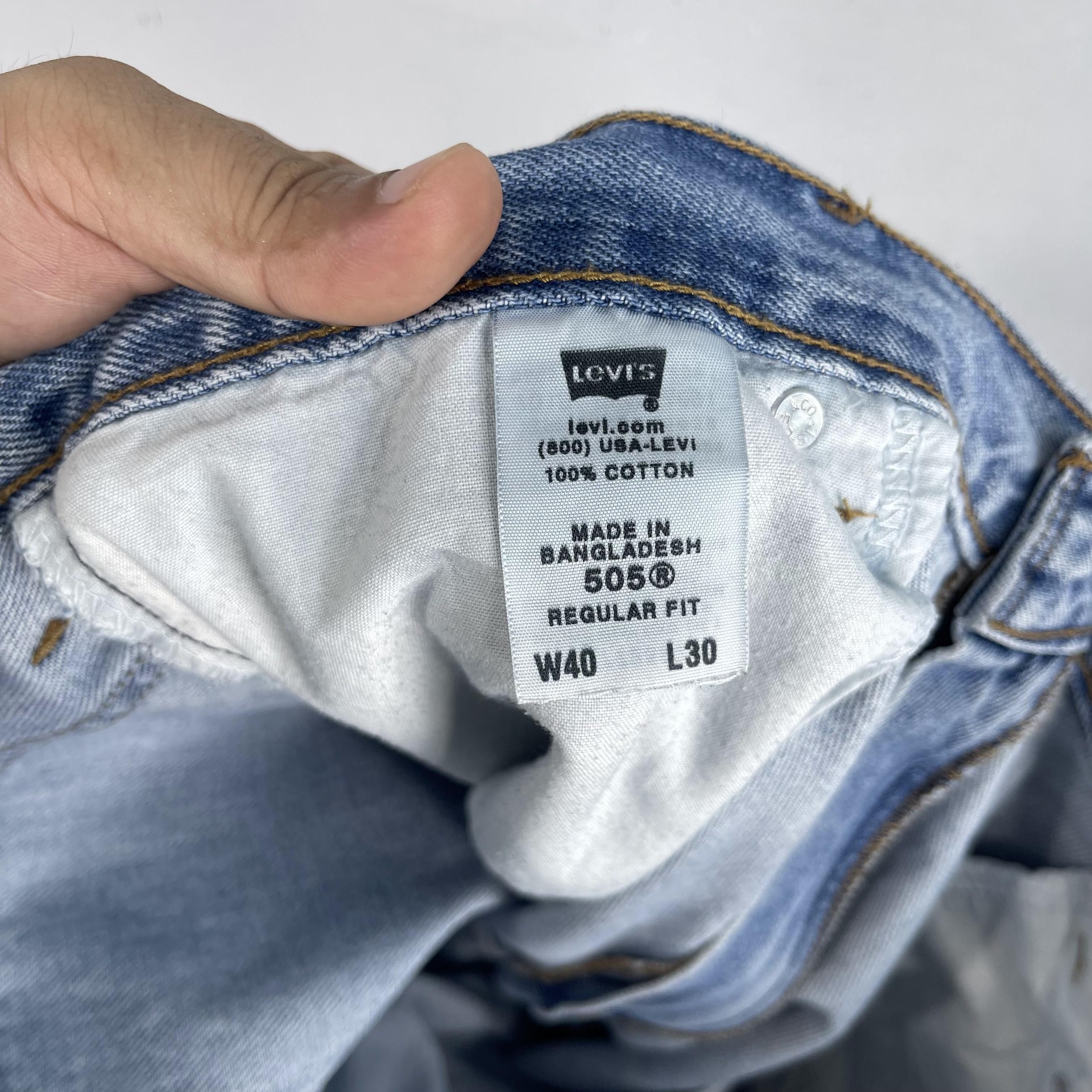 Levi's × Vintage W38 L29 Vintage Levis 505 Distressed Light Blue Wash Jeans Size US 38 / EU 54 - 6 Thumbnail
