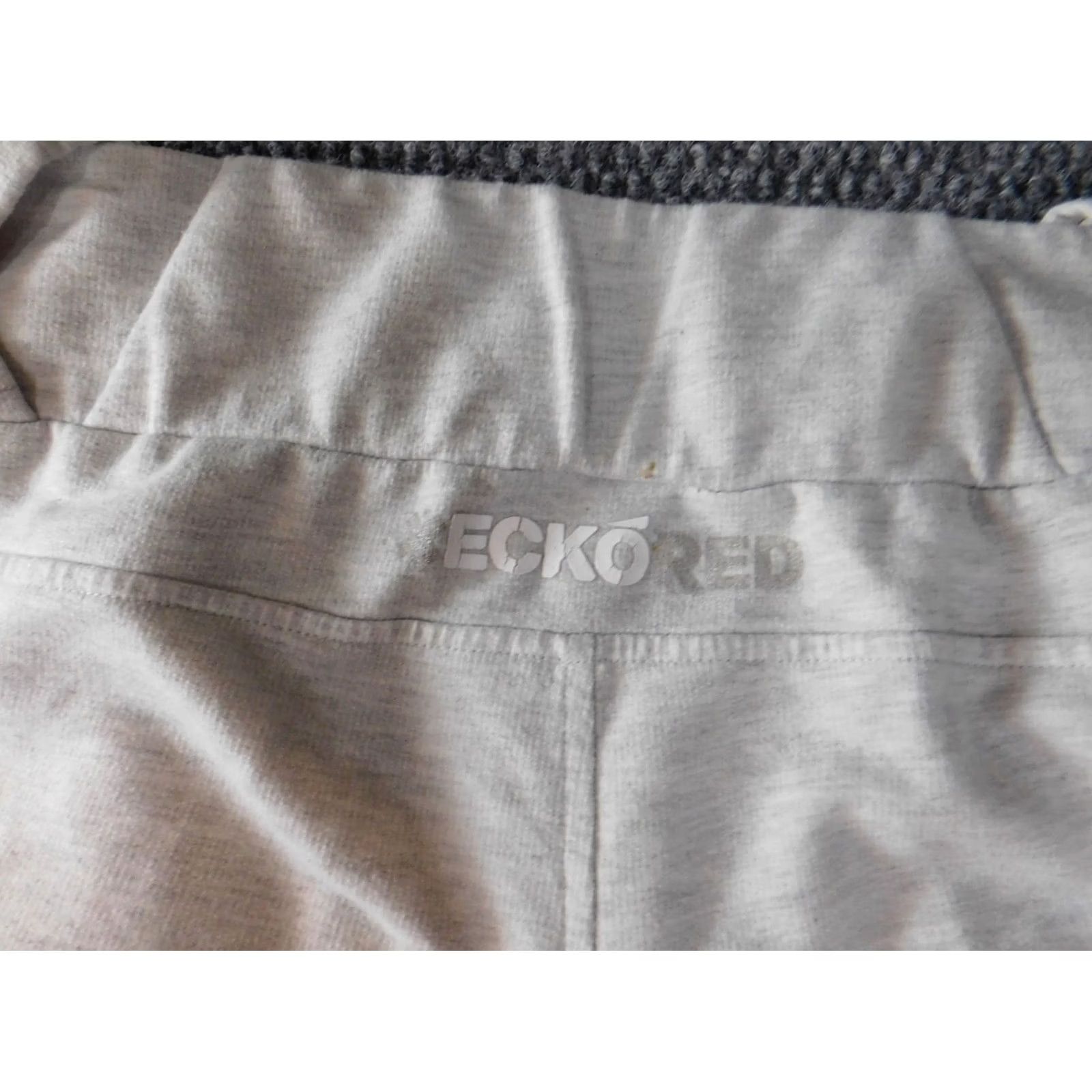Vintage Ecko Red Womens Capri Pants L Gray Stretch Regular Waist 32 Inseam 17 Best Casual Knit Cotton Polyester Size 24" / US 00 / IT 34 - 7 Thumbnail