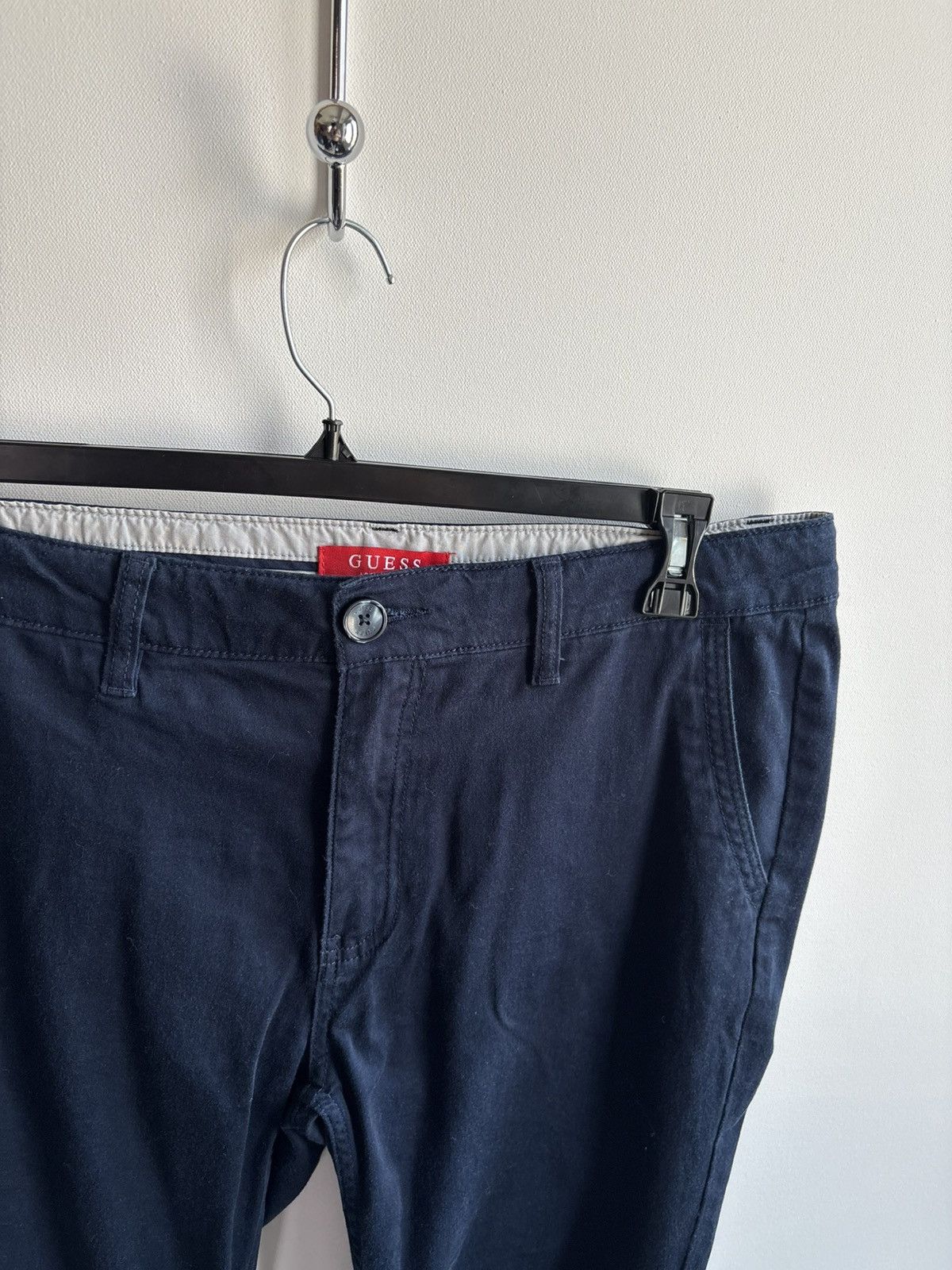 Guess Guess 33x32 Navy Skinny Chino Casual Pants Basics Size US 33 - 3 Thumbnail