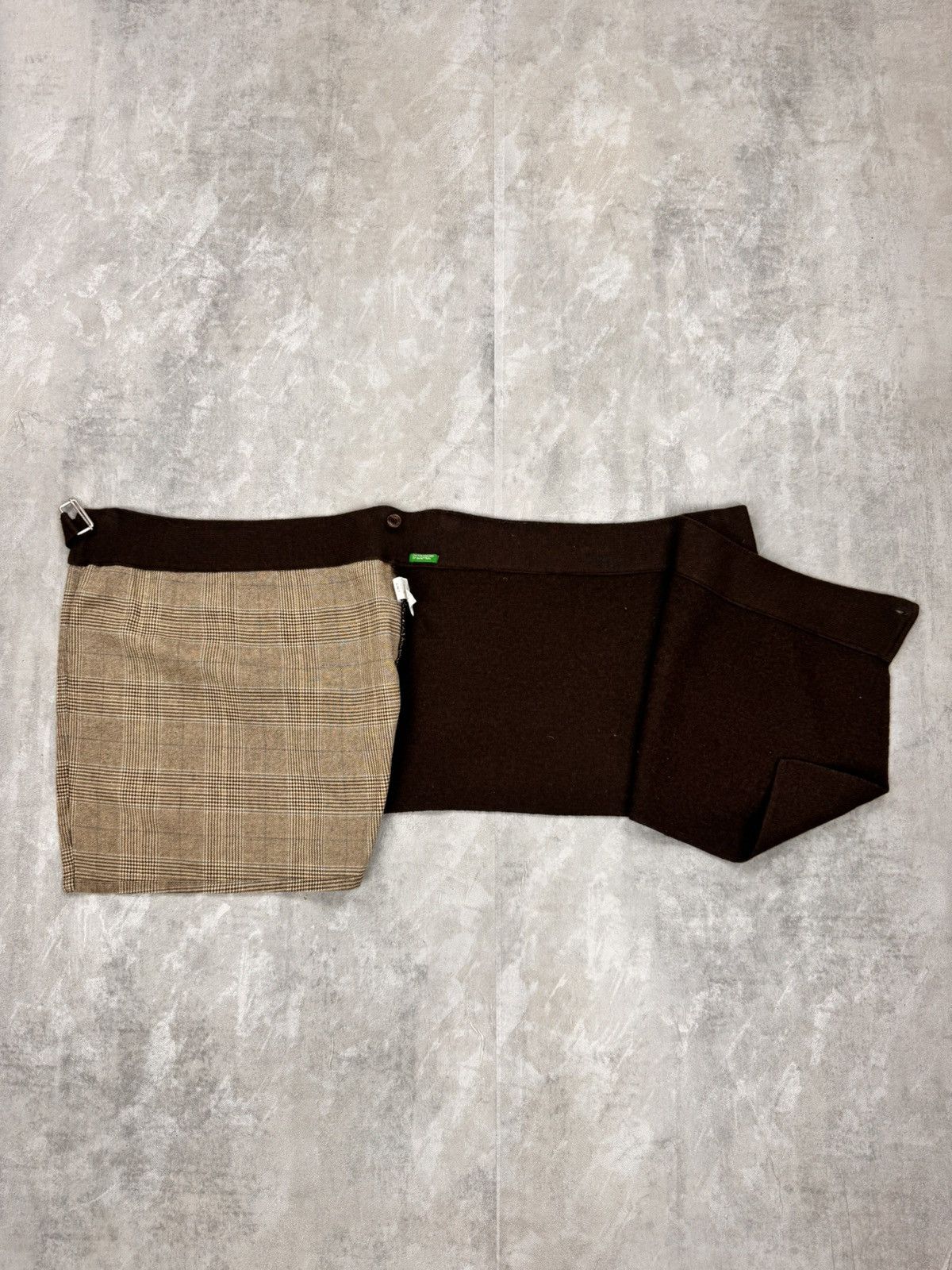 United Colors Of Benetton United colors of Benetton wool wrap mini skirt checkered Size 28" / US 6 / IT 42 - 3 Thumbnail