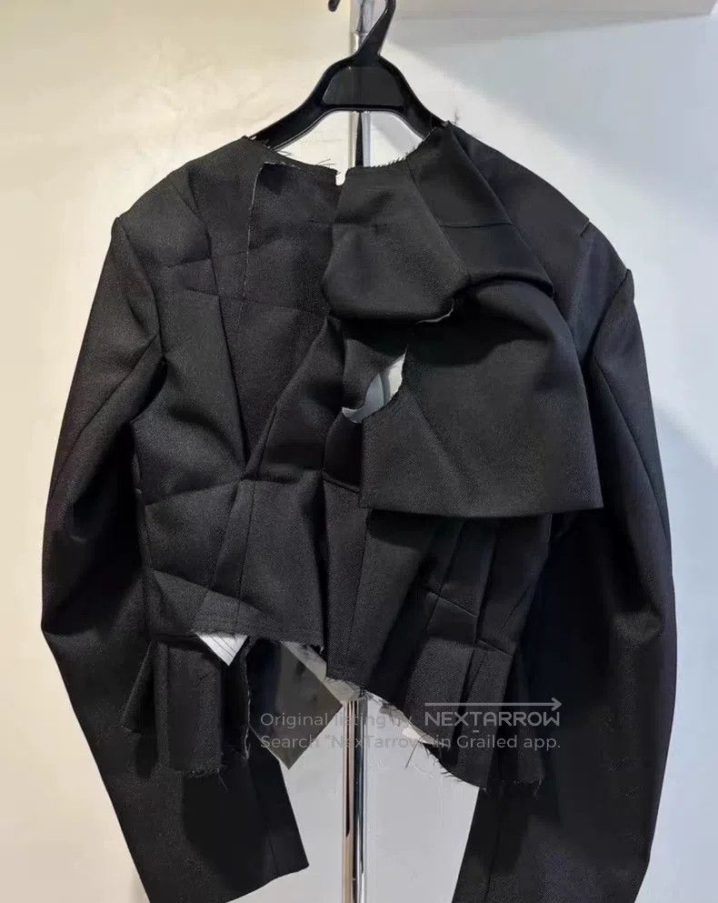 Comme des Garcons Comme Des Garcons Black Pleated Short Jacket Size S / US 4 / IT 40 - 4 Thumbnail