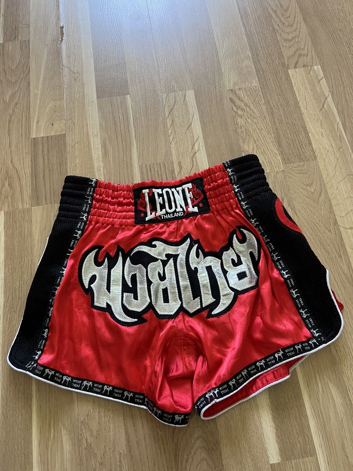 Vintage Muay Thai vintage boxing kick shorts leone Thailand red Size US 32 / EU 48 - 3 Thumbnail