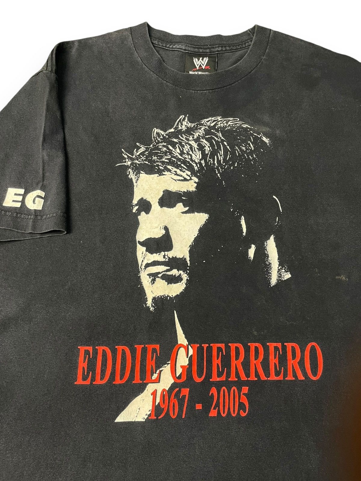 Vintage Vintage Eddie Guerrero Viva La raza Tees Size US L / EU 52-54 / 3 - 1 Thumbnail