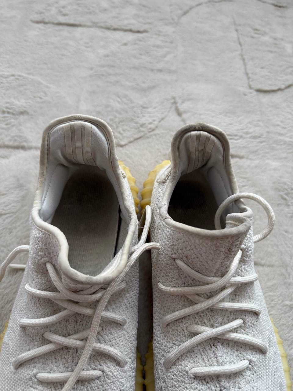 Adidas Adidas Yeezy Boost 350 V2 Cream White Size US 10 / EU 43 - 12 Thumbnail