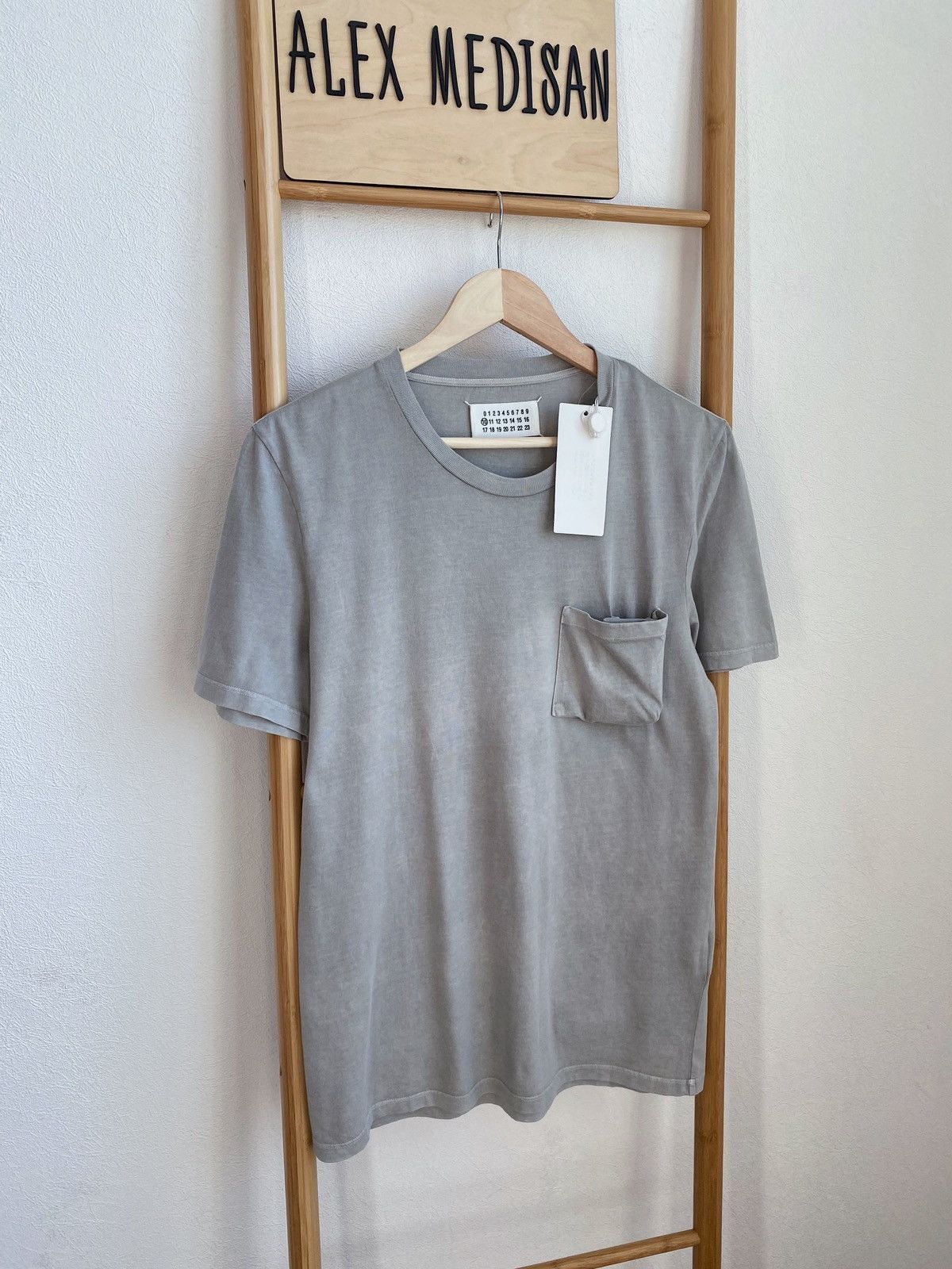 Maison Margiela MAISON MARTIN MARGIELA SS10 Smokers Pocket t-shirt Size US S / EU 44-46 / 1 - 12 Thumbnail