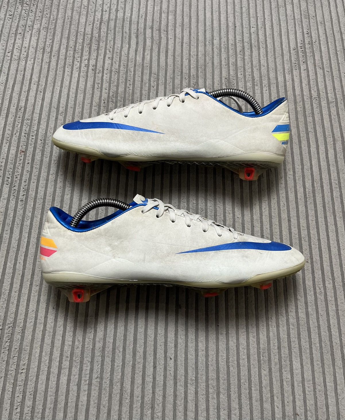 Nike Nike Mercurial Vapor VIII FG 509136-146 Carbon Boots Cleats Size US 8 / EU 41 - 1 Thumbnail