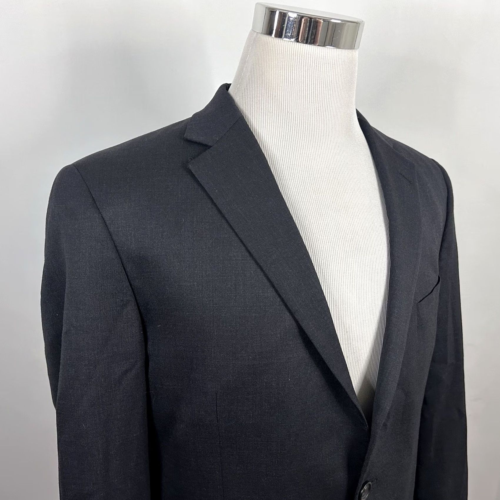 Hart Schaffner Marx Hart Schaffner Marx Sport Coat 44S 100% Wool Charcoal Gray Two Button Vented Jacket Men Regular Short Notch Lapel 2 Piece Solid Vintage No Size US S / EU 44-46 / 1 - 2 Thumbnail