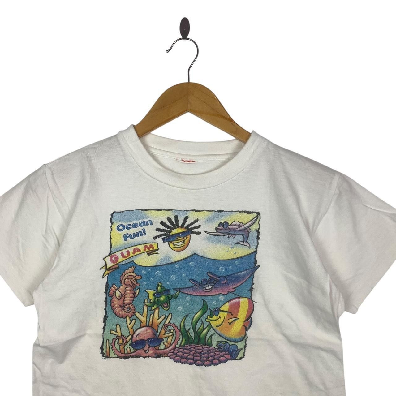 Vintage Vintage 90’ GUAM HAWAII PAINTING Ocean Fun Tee Shirt Size S / US 4 / IT 40 - 2 Thumbnail