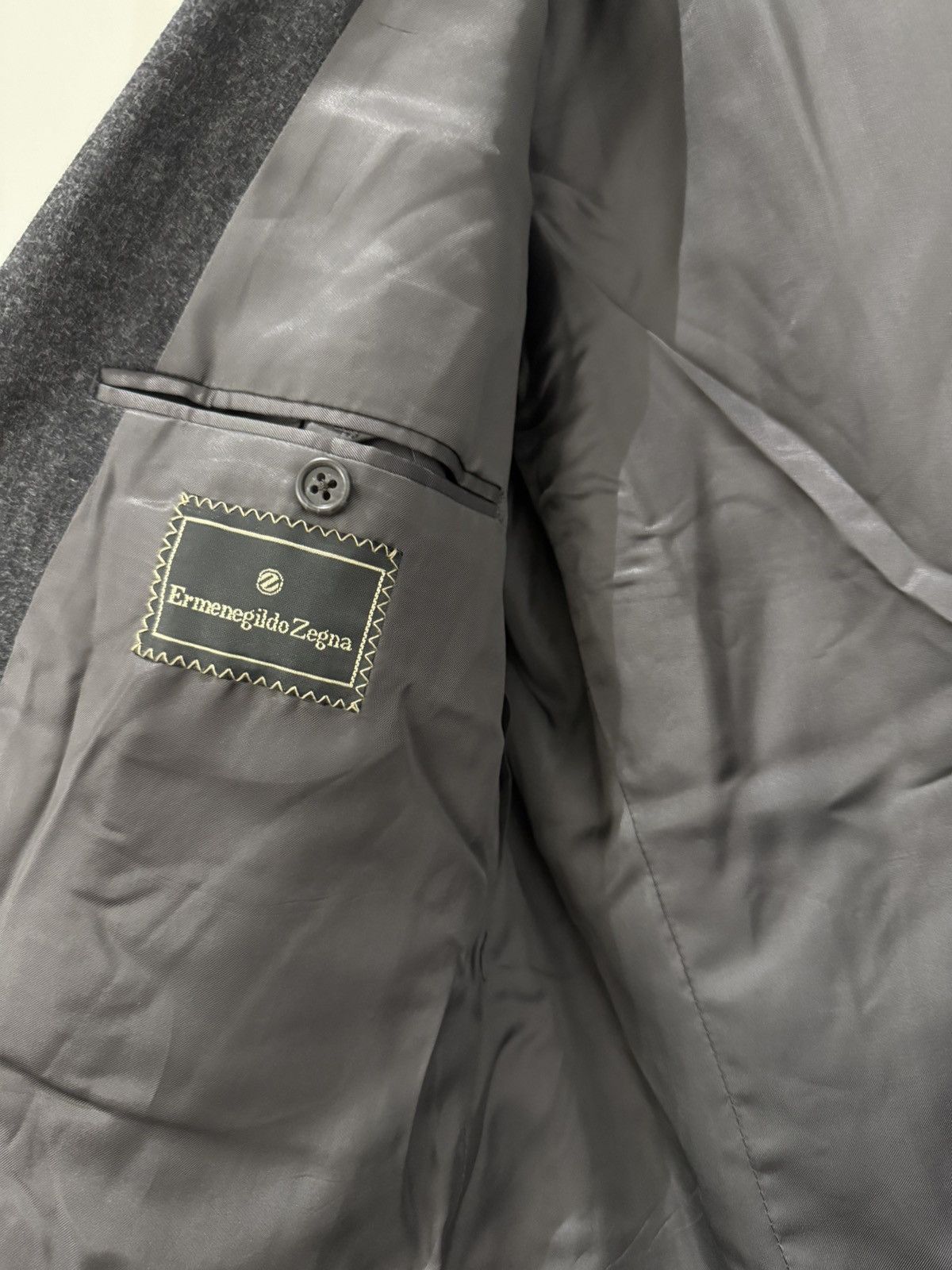 Ermenegildo Zegna Ermenegildo Zegna grey double breasted blazer Size 40R - 5 Thumbnail