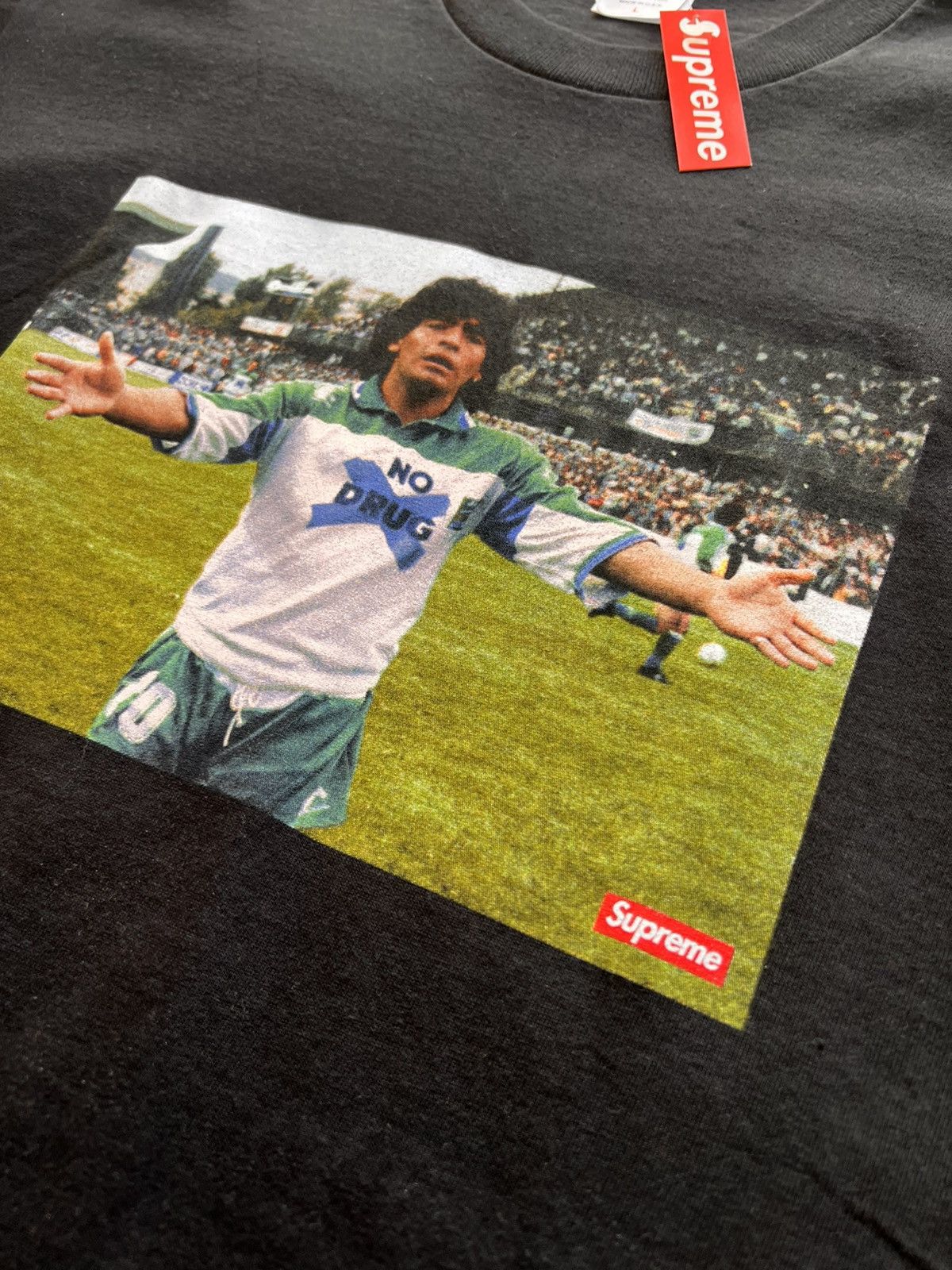 Supreme L Supreme Maradona Tee black T-shirt football diego no drugs Size US L / EU 52-54 / 3 - 19 Thumbnail
