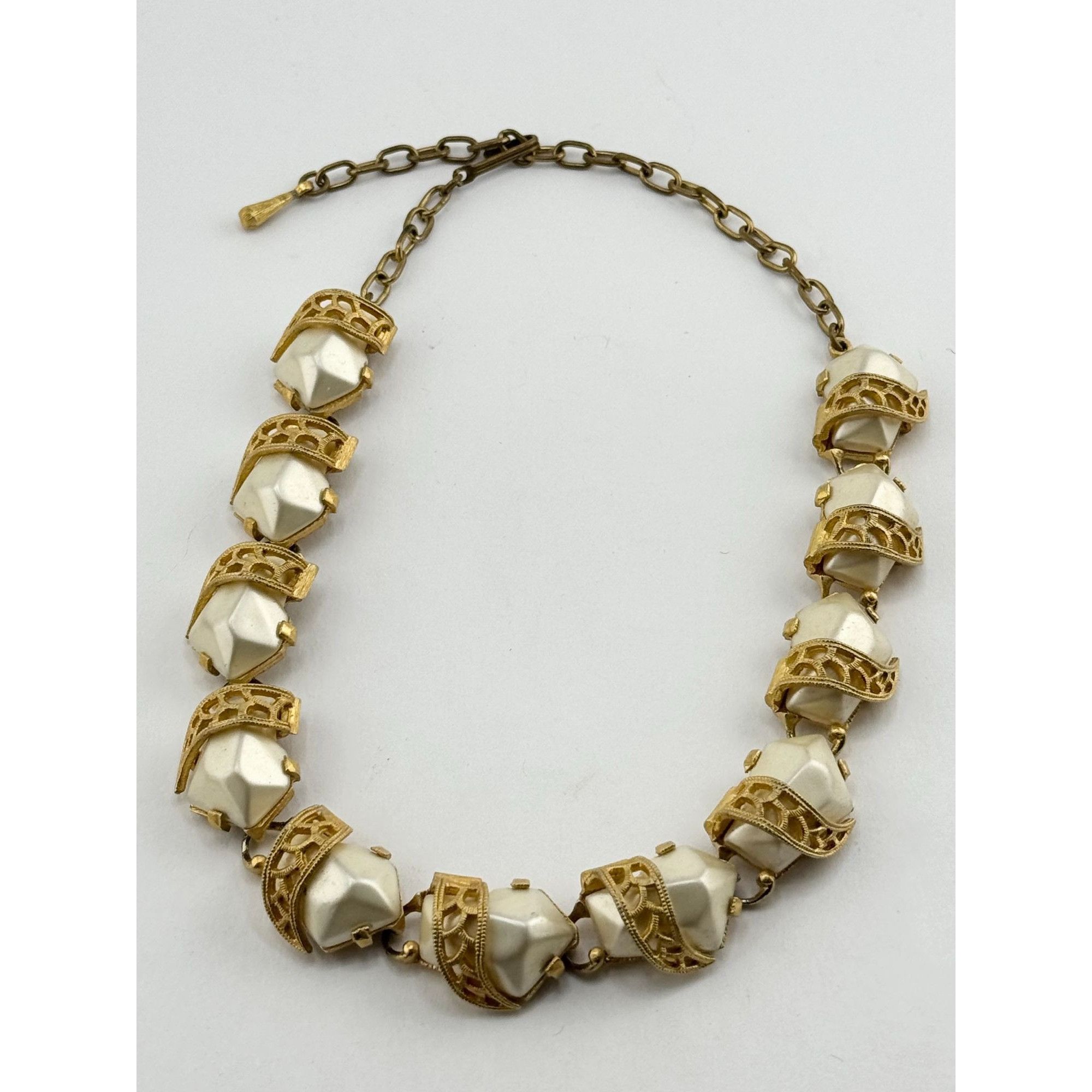 Vintage Vintage faux pearl gold filigree collar necklace Size ONE SIZE - 3 Thumbnail