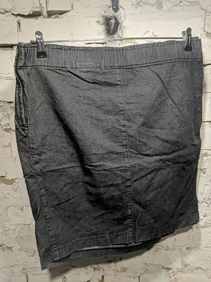 Armani Armani Jeans Denim Skirt. Size 32" / US 10 / IT 46 - 7 Thumbnail