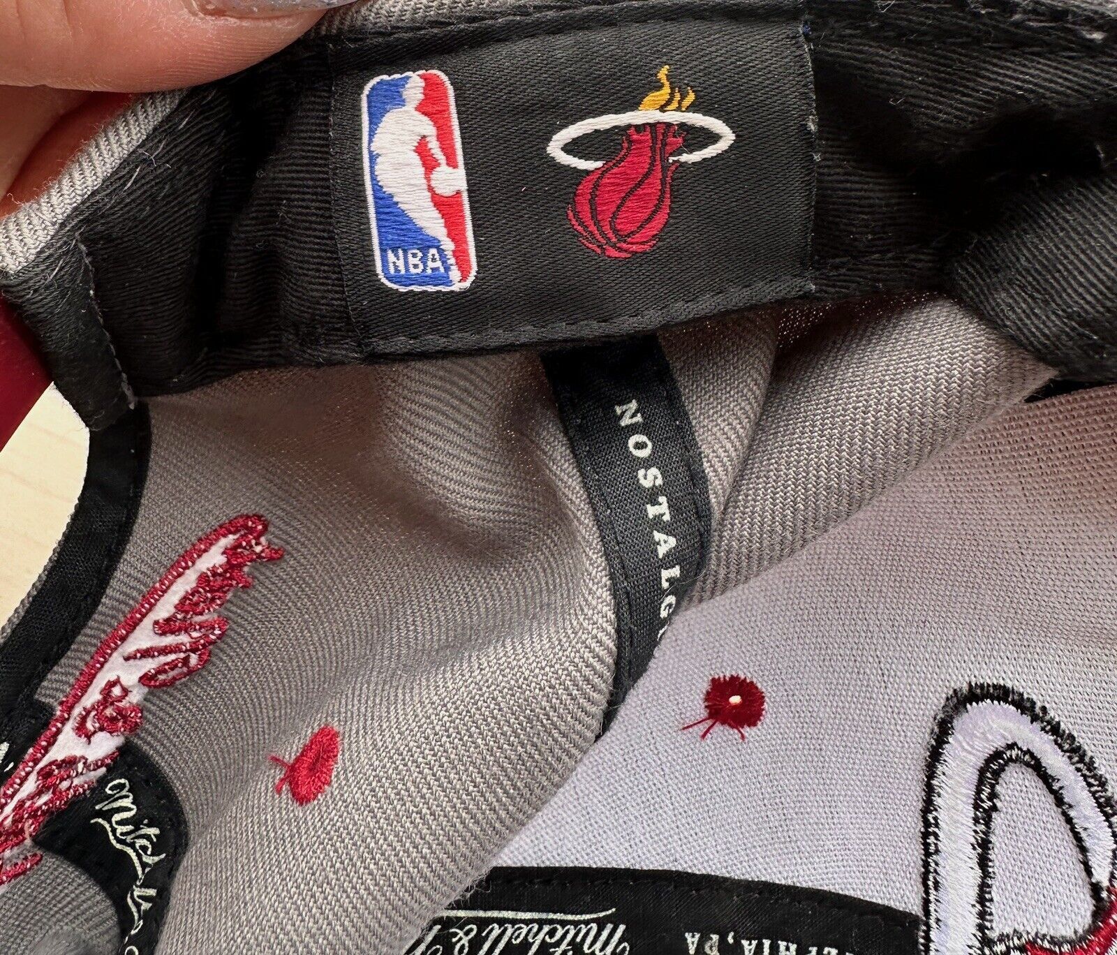 Vintage VTG Miami Heat NBA Mitchell & Ness Snapback Hat Basketball Size ONE SIZE - 5 Thumbnail