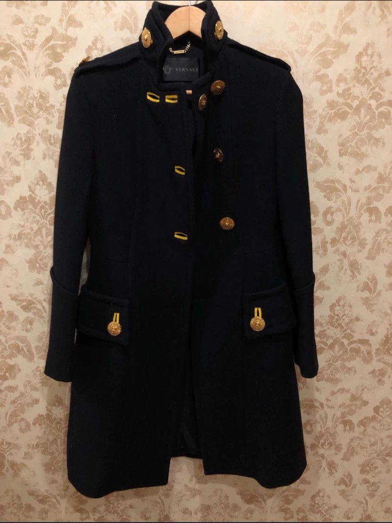 Versace Versace Military style coat Size M / US 6-8 / IT 42-44 - 1 Thumbnail