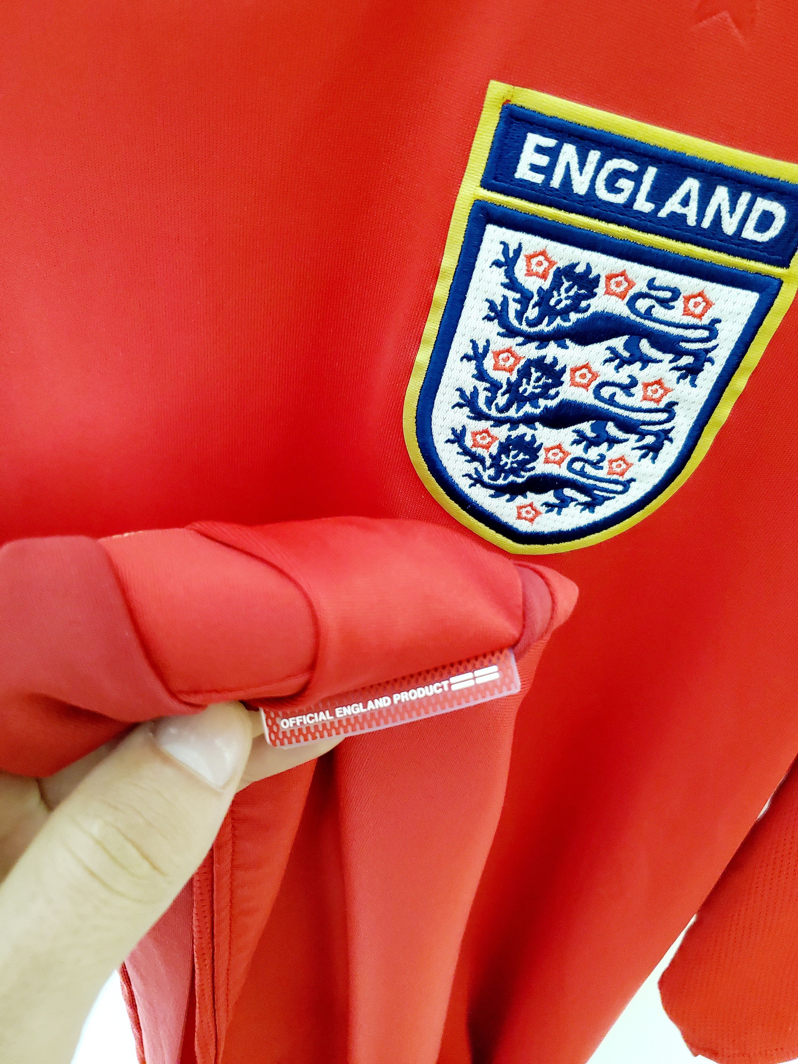 Umbro × Vintage ENGLAND 2006 2008 AWAY Jersey #4 GERRARD New condition L Size US L / EU 52-54 / 3 - 6 Thumbnail